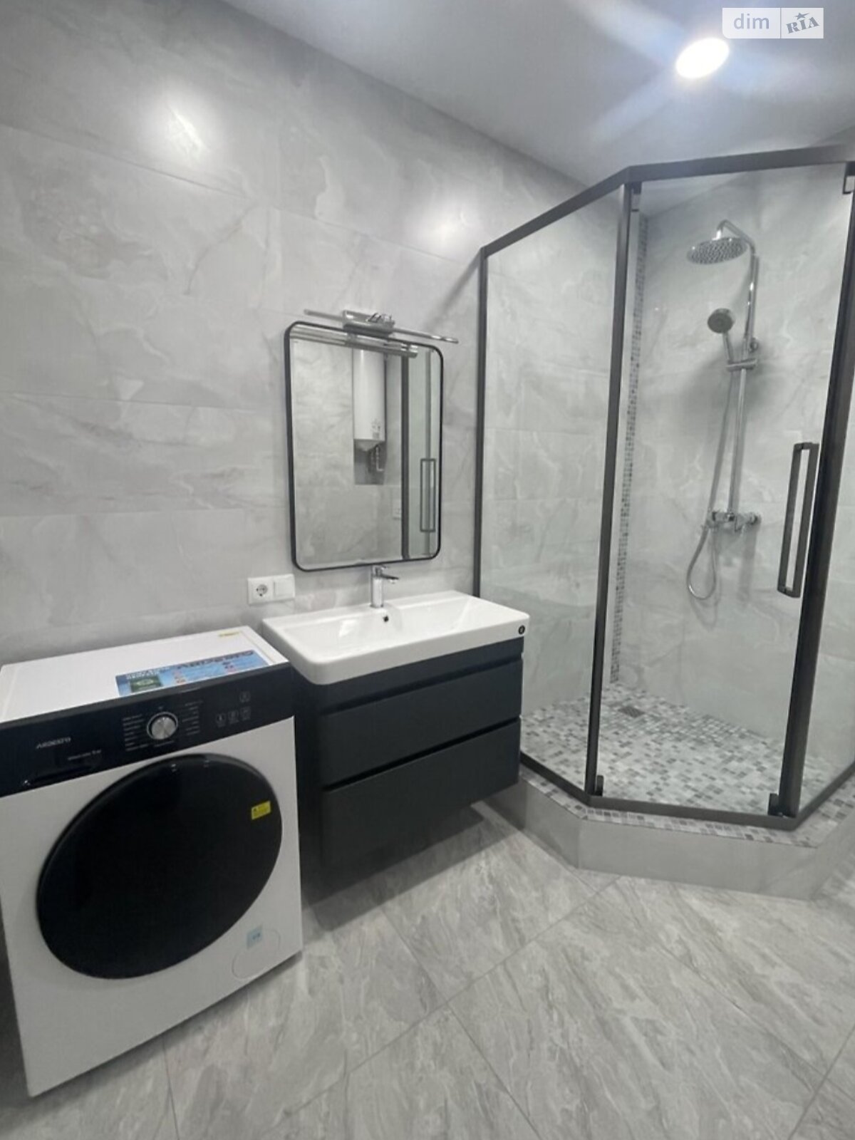 Продаж двокімнатної квартири в Крижанівка, на вул. Академіка Сахарова 3Е, фото 1 Продаж двокімнатної квартири в Крижанівка, на вул. Академіка Сахарова 3Е, фото 1
