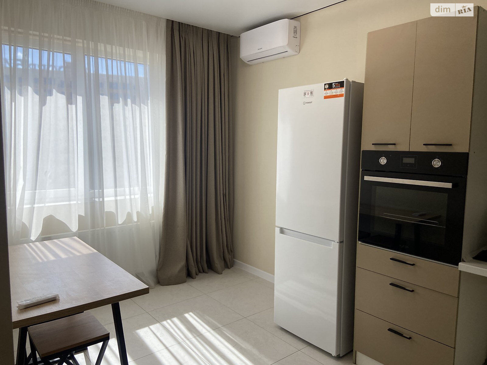 Продаж однокімнатної квартири в Крижанівка, на вул. Академіка Сахарова, фото 1