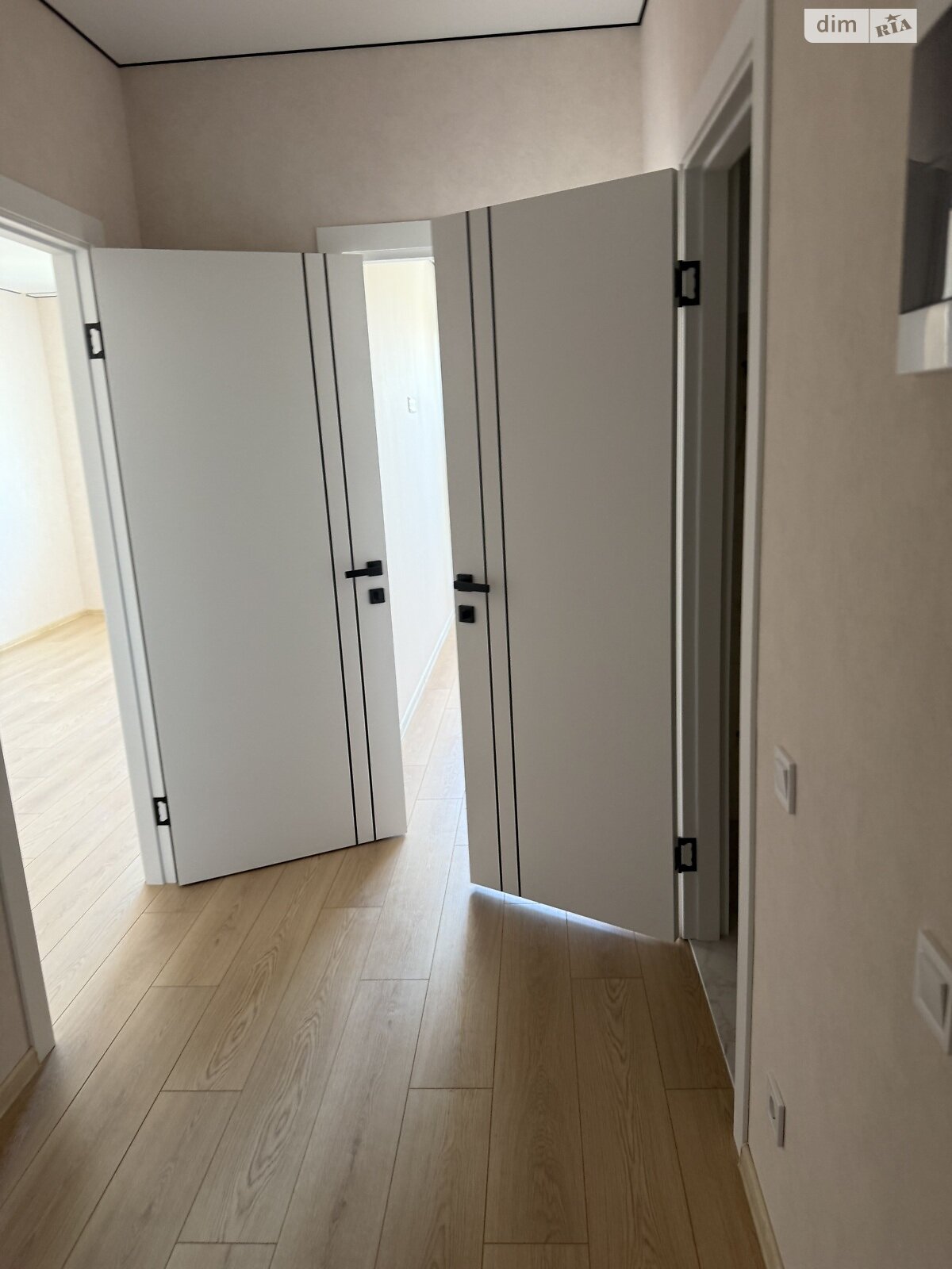 Продаж однокімнатної квартири в Крижанівка, на вул. Академіка Сахарова, фото 1