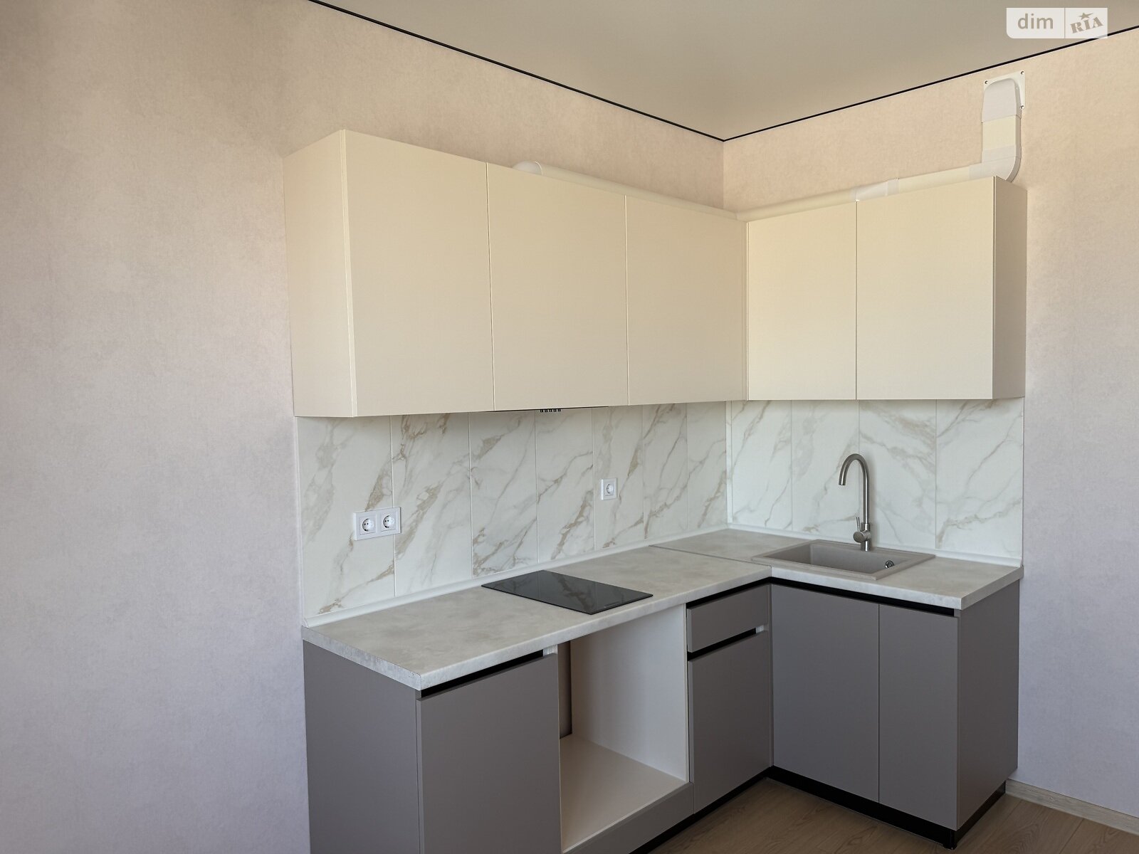 Продаж однокімнатної квартири в Крижанівка, на вул. Академіка Сахарова, фото 1