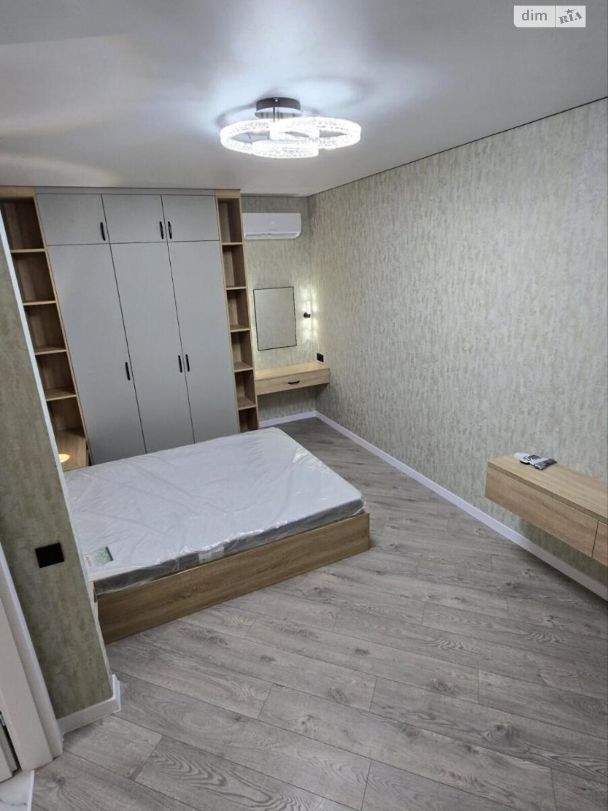 Продажа однокомнатной квартиры в Крыжановка, на ул. Академика Сахарова, фото 1