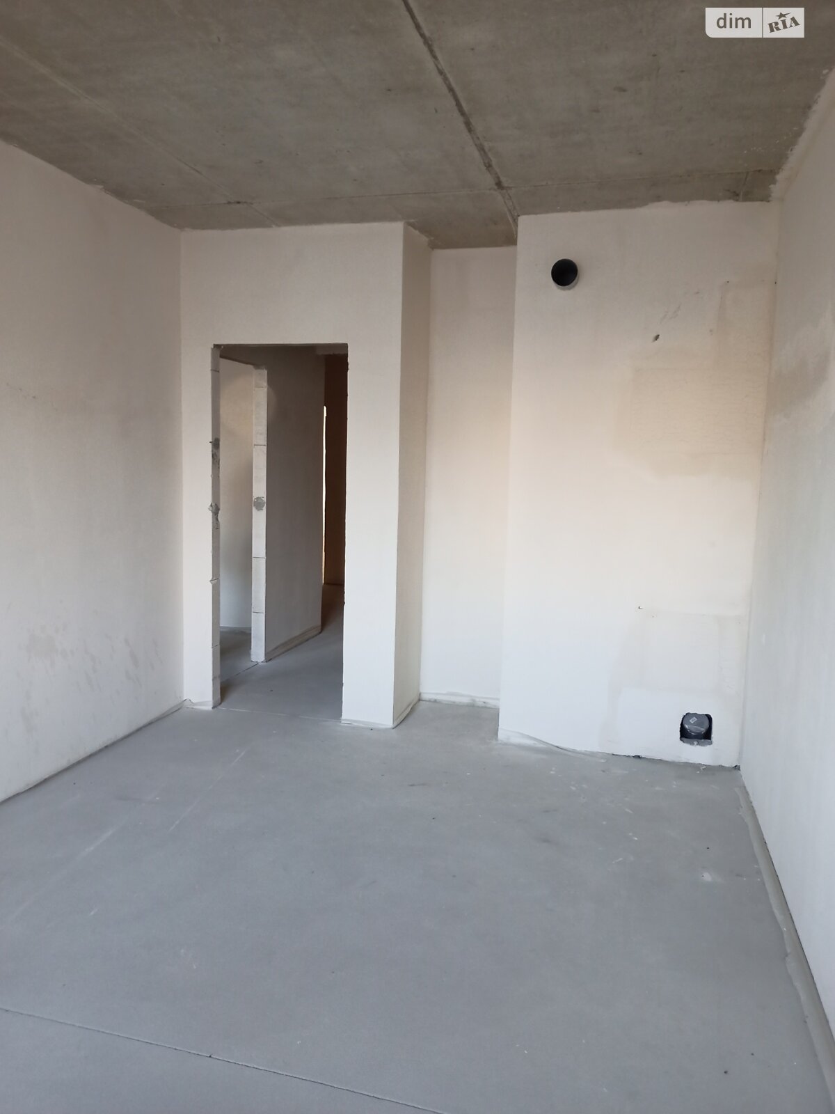 Продажа трехкомнатной квартиры в Крыжановка, на ул. Академика Сахарова, фото 1