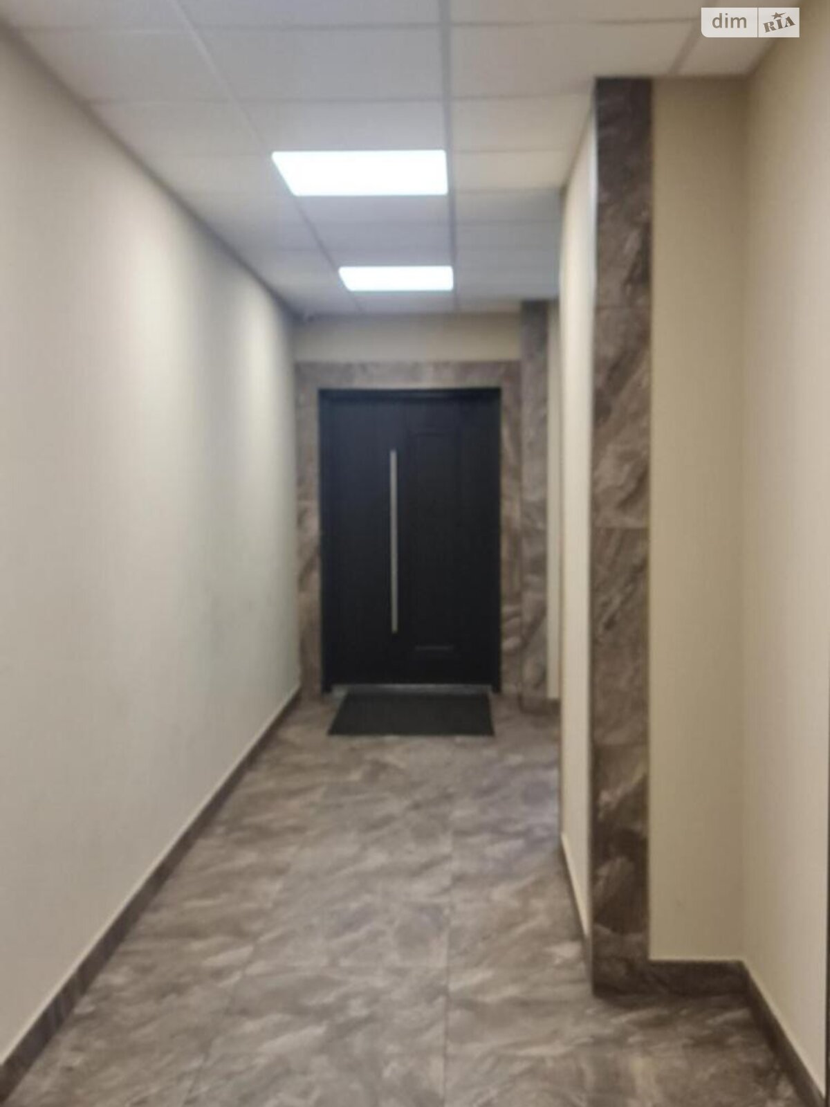 Продажа трехкомнатной квартиры в Крыжановка, на ул. Защитников Украины, фото 1 Продажа трехкомнатной квартиры в Крыжановка, на ул. Защитников Украины, фото 1