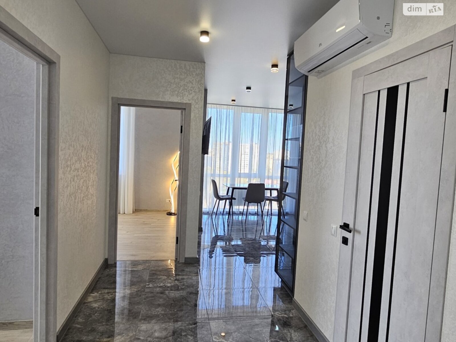 Продажа двухкомнатной квартиры в Крыжановка, на ул. Николаевская 3/13, кв. 72, фото 1