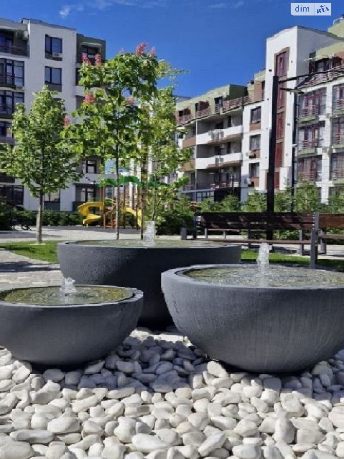 Продаж однокімнатної квартири в Крижанівка, на вул. Захисників України, фото 1 Продаж однокімнатної квартири в Крижанівка, на вул. Захисників України, фото 1