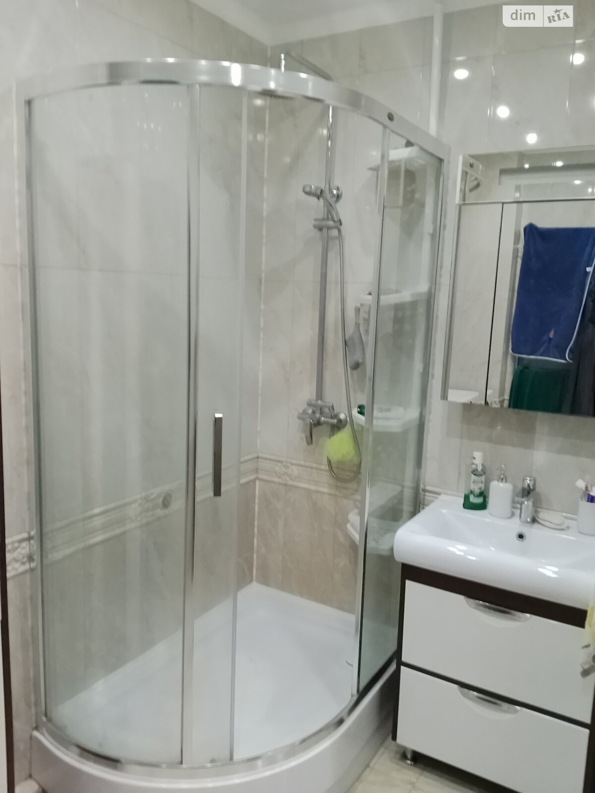 Продаж двокімнатної квартири в Крижанівка, на вул. Захисників України 44А, фото 1 Продаж двокімнатної квартири в Крижанівка, на вул. Захисників України 44А, фото 1