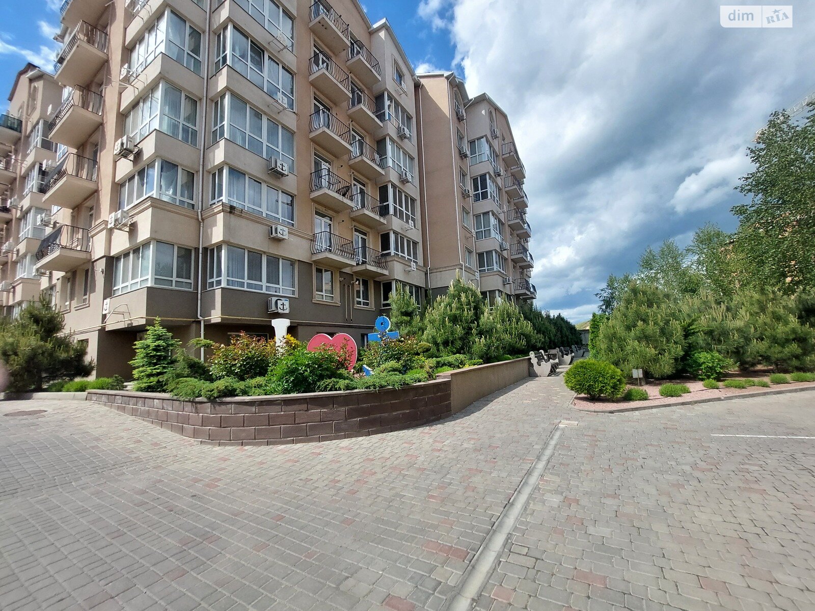 Продаж однокімнатної квартири в Крижанівка, на вул. Захисників України, фото 1 Продаж однокімнатної квартири в Крижанівка, на вул. Захисників України, фото 1