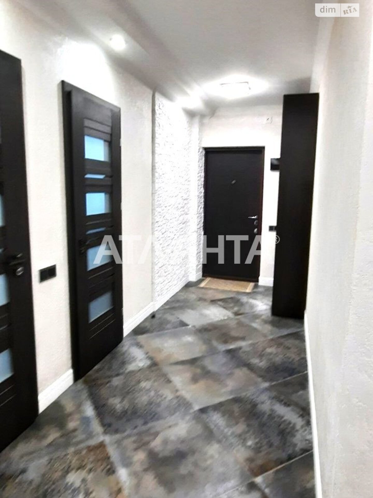 Продажа двухкомнатной квартиры в Крыжановка, на ул. Защитников Украины 44, фото 1 Продажа двухкомнатной квартиры в Крыжановка, на ул. Защитников Украины 44, фото 1