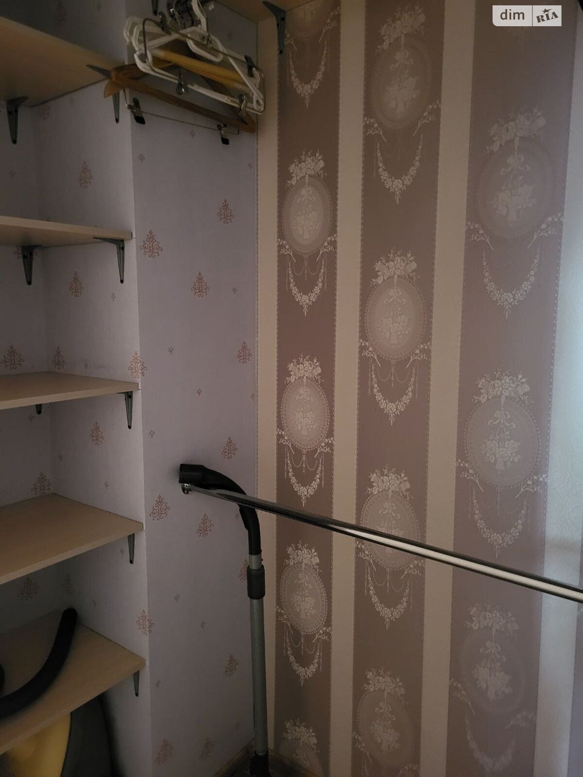 Продажа однокомнатной квартиры в Крыжановка, на ул. Защитников Украины 44, фото 1