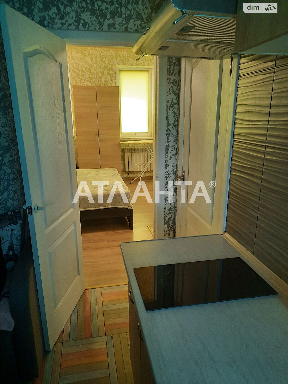 Продаж двокімнатної квартири в Крижанівка, на вул. Захисників України, фото 1 Продаж двокімнатної квартири в Крижанівка, на вул. Захисників України, фото 1