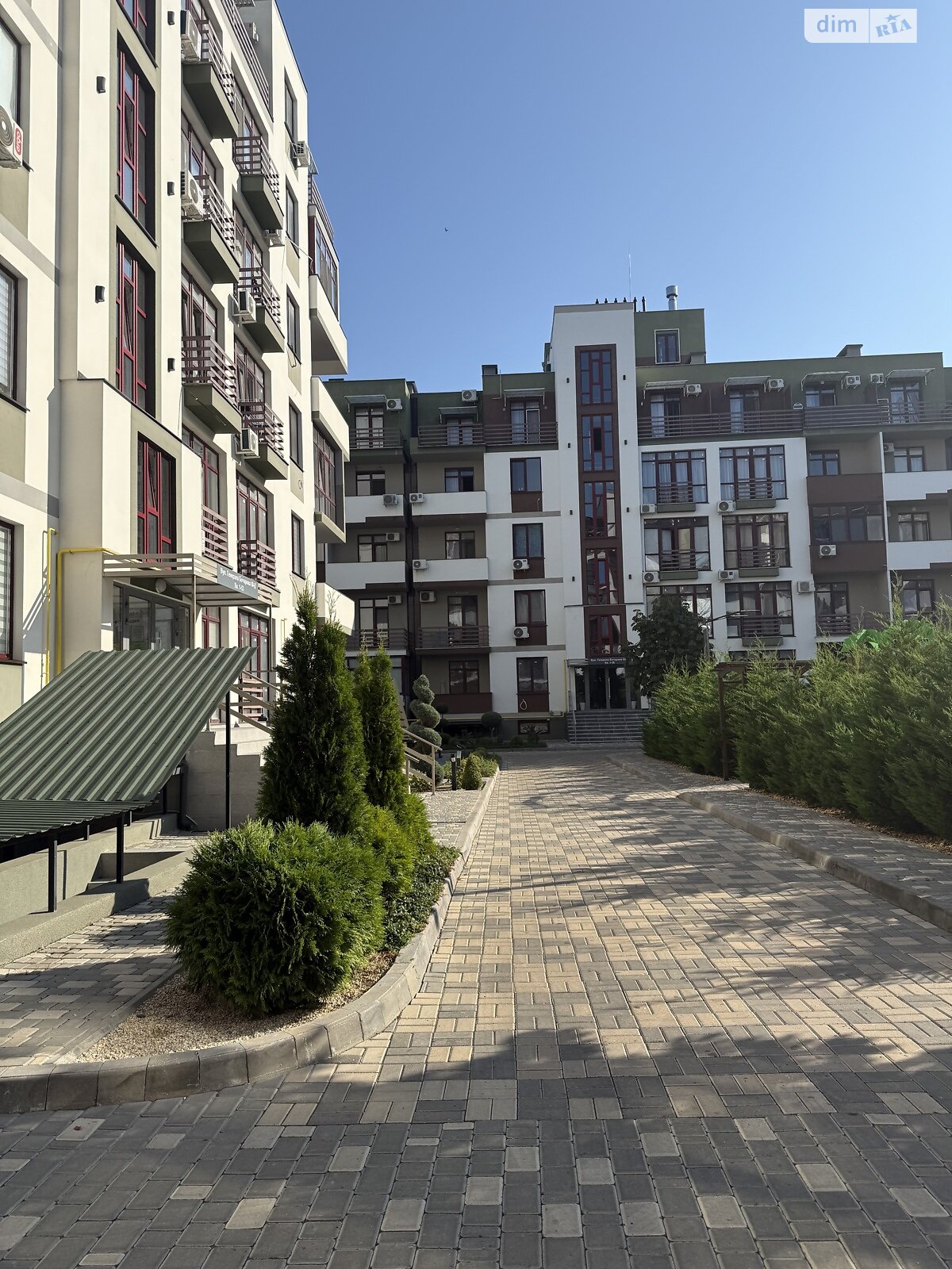 Продажа двухкомнатной квартиры в Крыжановка, на ул. Защитников Украины, фото 1 Продажа двухкомнатной квартиры в Крыжановка, на ул. Защитников Украины, фото 1