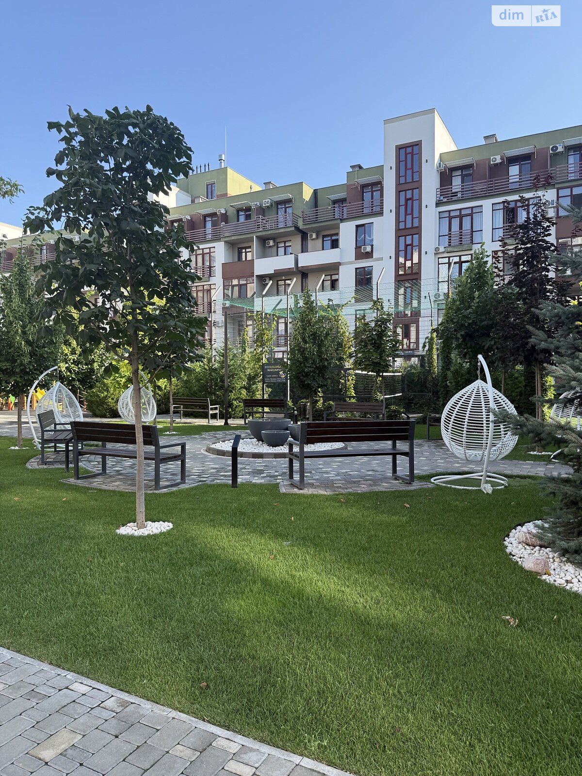 Продажа двухкомнатной квартиры в Крыжановка, на ул. Защитников Украины, фото 1 Продажа двухкомнатной квартиры в Крыжановка, на ул. Защитников Украины, фото 1