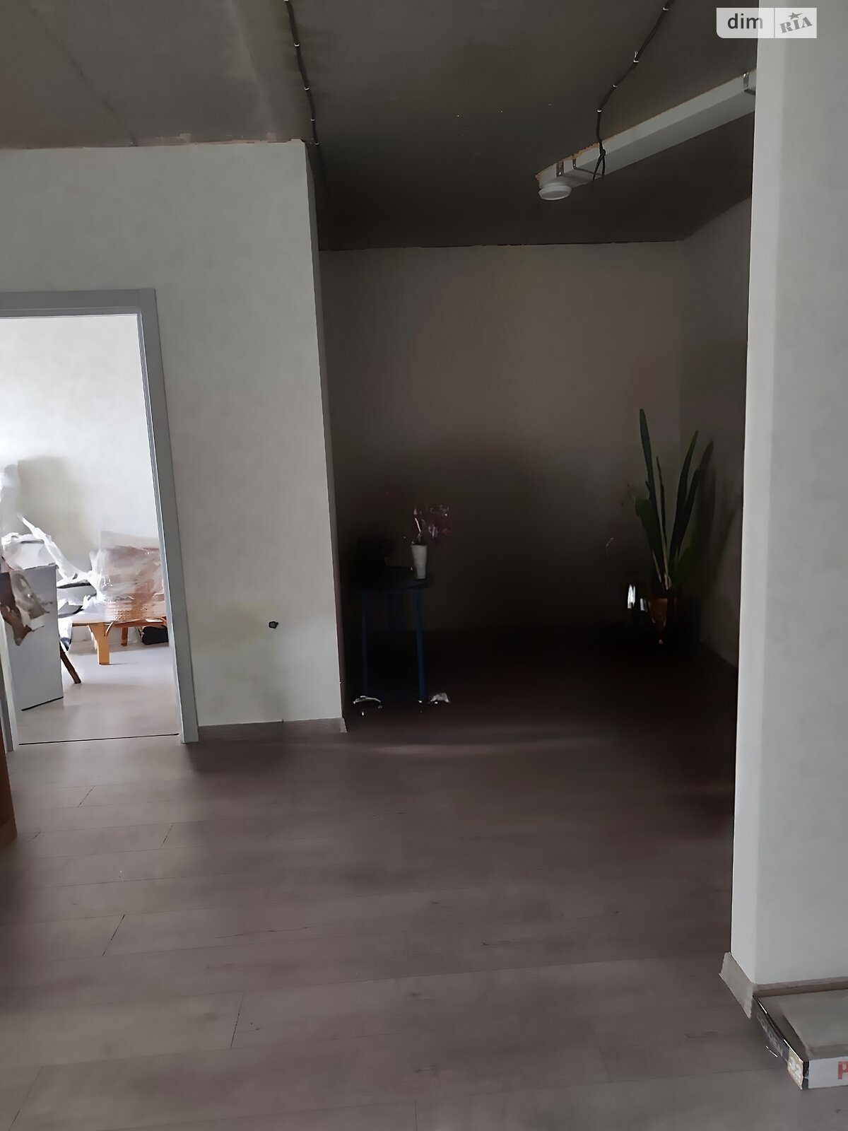 Продажа двухкомнатной квартиры в Крыжановка, на ул. Защитников Украины, фото 1