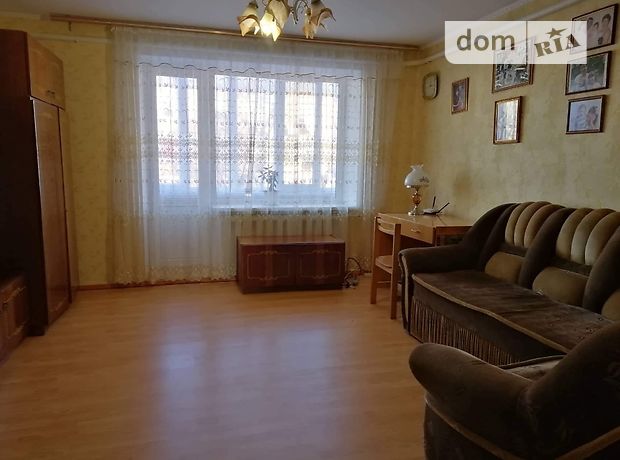 Продаж чотирикімнатної квартири в Крижополе на Північна фото 1 Продаж чотирикімнатної квартири в Крижополе на Північна фото 1