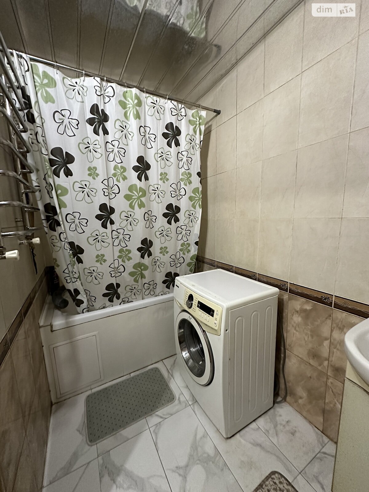Продаж трикімнатної квартири в Крюківщині, на вул. Дружби 8, фото 1 Продаж трикімнатної квартири в Крюківщині, на вул. Дружби 8, фото 1