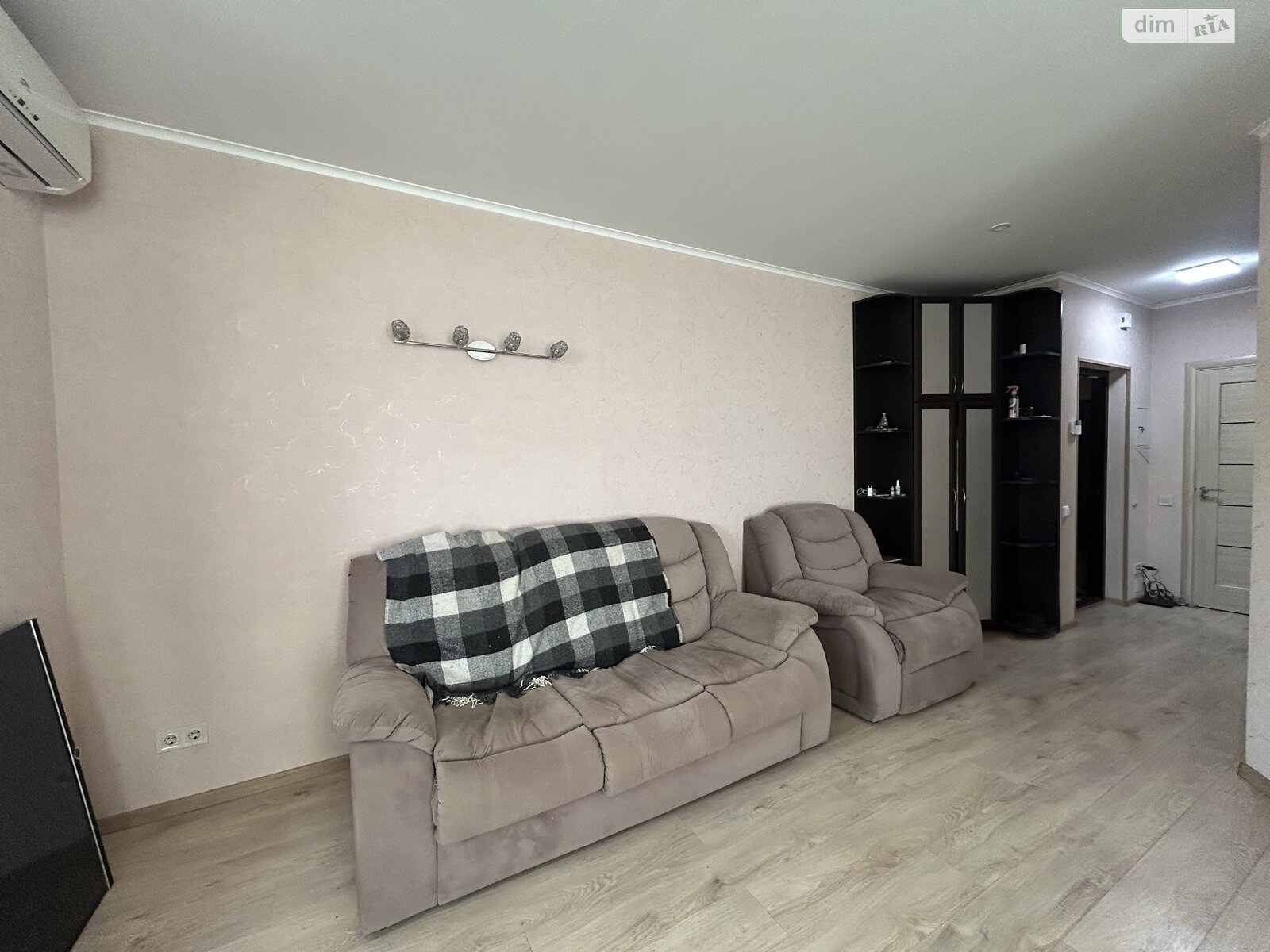 Продажа однокомнатной квартиры в Крюковщине, на ул. Единства 6А, кв. 1, фото 1 Продажа однокомнатной квартиры в Крюковщине, на ул. Единства 6А, кв. 1, фото 1