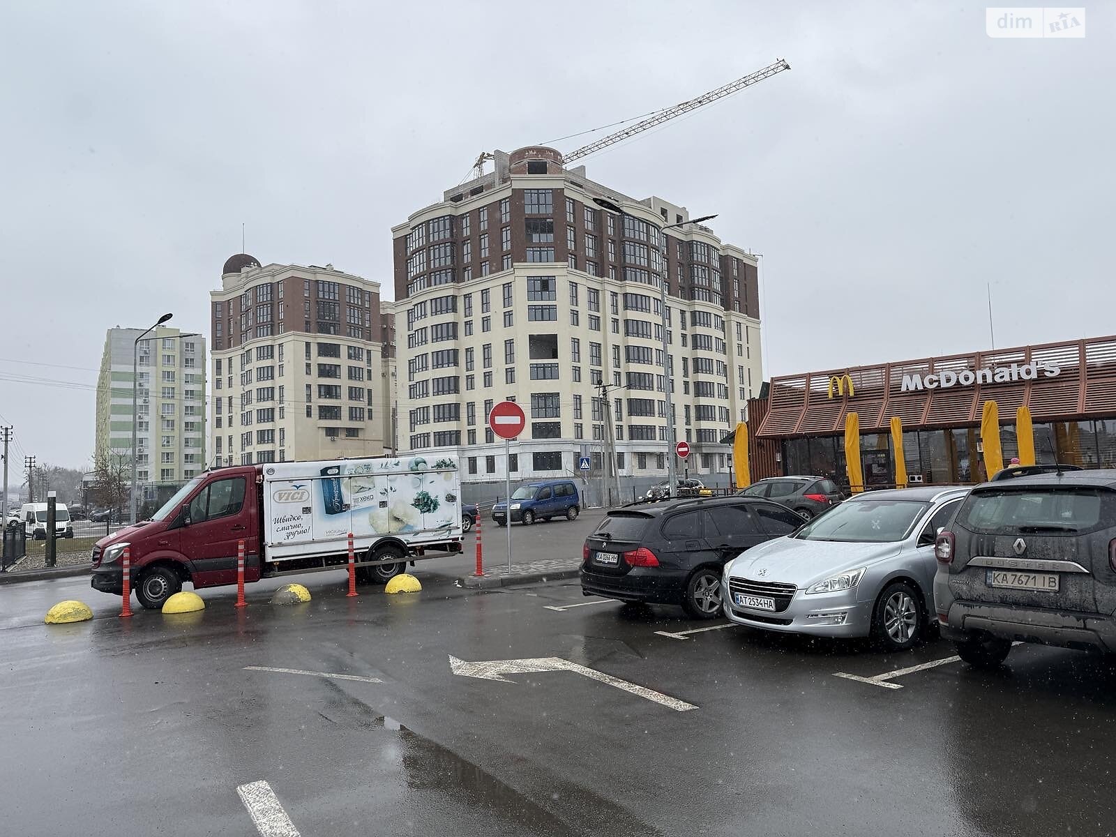 Продажа трехкомнатной квартиры в Крюковщине, на ул. Ивана Богуна 1, фото 1 Продажа трехкомнатной квартиры в Крюковщине, на ул. Ивана Богуна 1, фото 1
