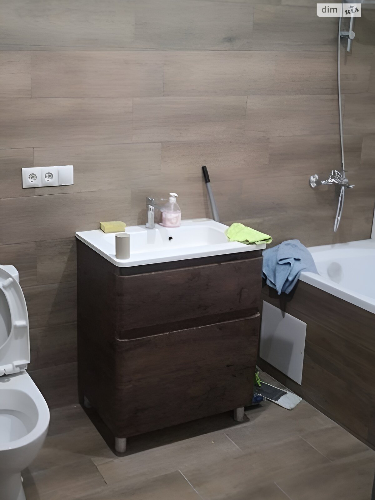 Продажа двухкомнатной квартиры в Крюковщине, на ул. Ивана Богуна 1, кв. 58, фото 1 Продажа двухкомнатной квартиры в Крюковщине, на ул. Ивана Богуна 1, кв. 58, фото 1