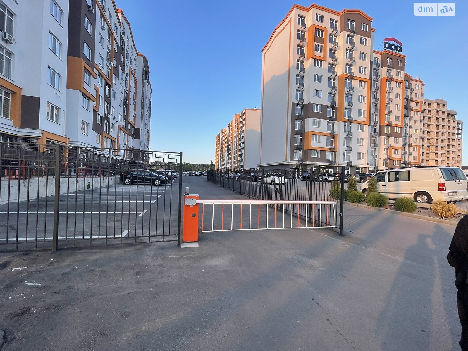 Продажа двухкомнатной квартиры в Крюковщине, на ул. Одесская 27, фото 1 Продажа двухкомнатной квартиры в Крюковщине, на ул. Одесская 27, фото 1