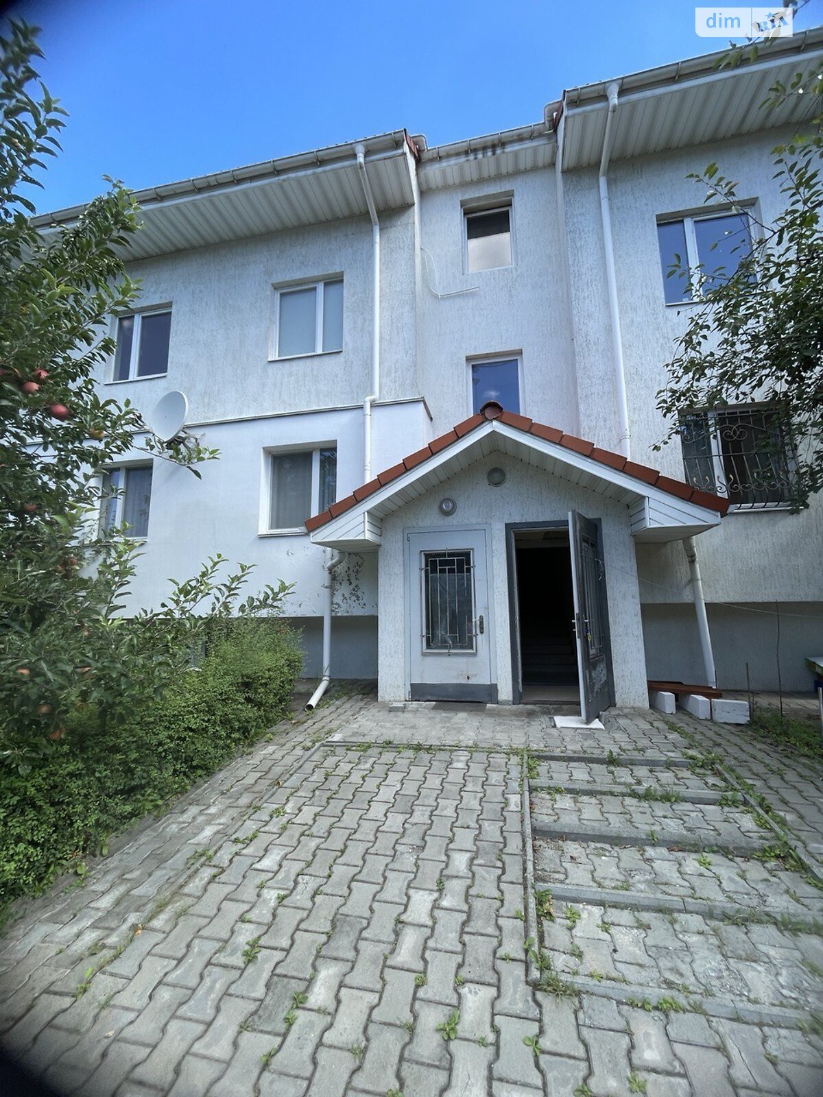 Продажа трехкомнатной квартиры в Крюковщине, на ул. Парковая 4, фото 1 Продажа трехкомнатной квартиры в Крюковщине, на ул. Парковая 4, фото 1