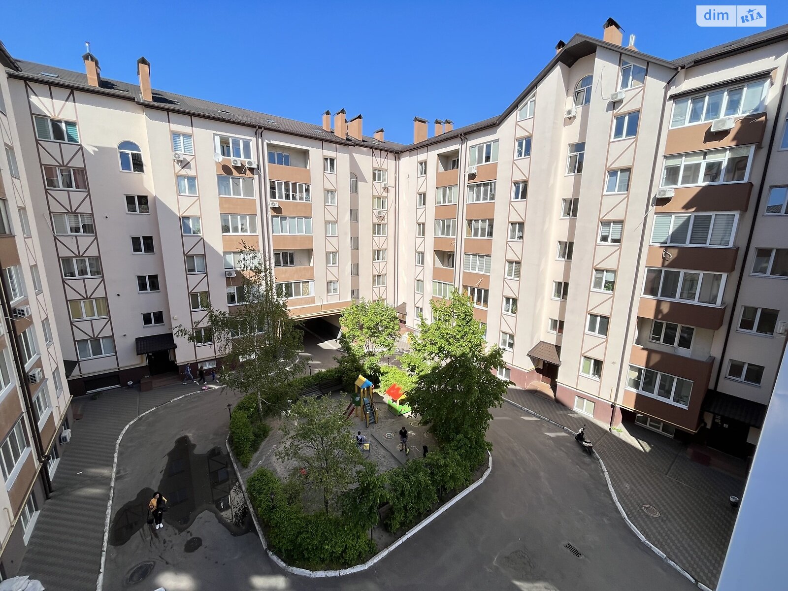 Продажа трехкомнатной квартиры в Крюковщине, на ул. Вишнёвая 17, фото 1 Продажа трехкомнатной квартиры в Крюковщине, на ул. Вишнёвая 17, фото 1