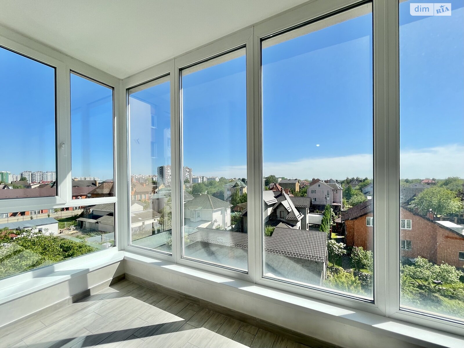 Продажа трехкомнатной квартиры в Крюковщине, на ул. Вишнёвая 17, фото 1 Продажа трехкомнатной квартиры в Крюковщине, на ул. Вишнёвая 17, фото 1