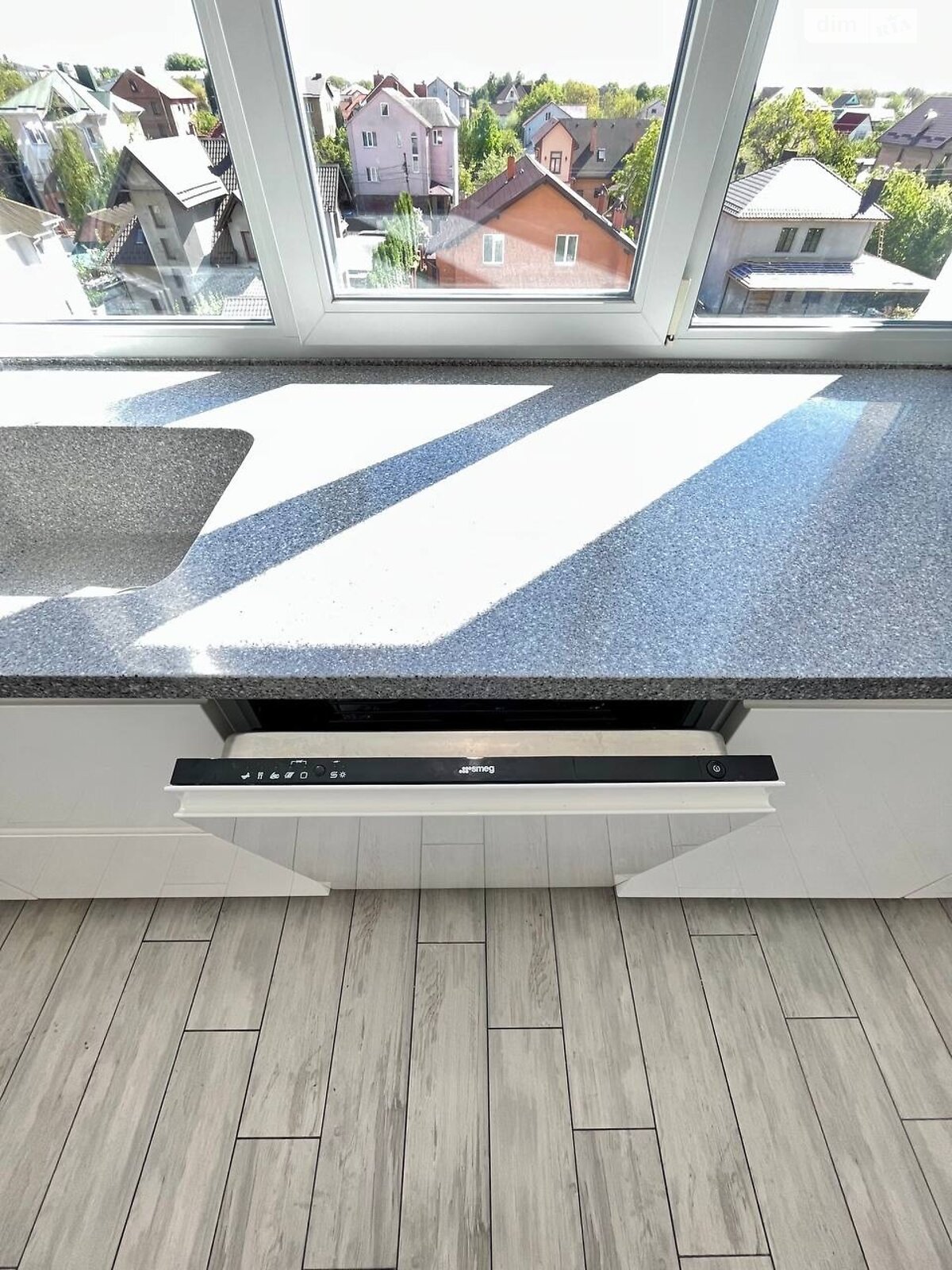 Продажа трехкомнатной квартиры в Крюковщине, на ул. Вишнёвая 17, фото 1 Продажа трехкомнатной квартиры в Крюковщине, на ул. Вишнёвая 17, фото 1