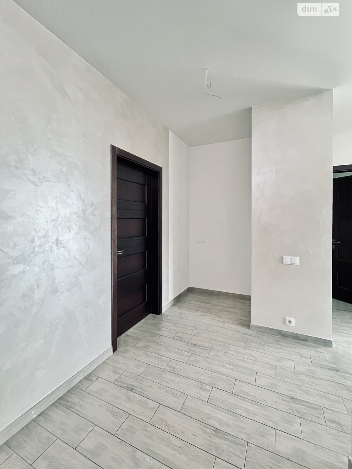 Продажа трехкомнатной квартиры в Крюковщине, на ул. Вишнёвая 17, фото 1 Продажа трехкомнатной квартиры в Крюковщине, на ул. Вишнёвая 17, фото 1