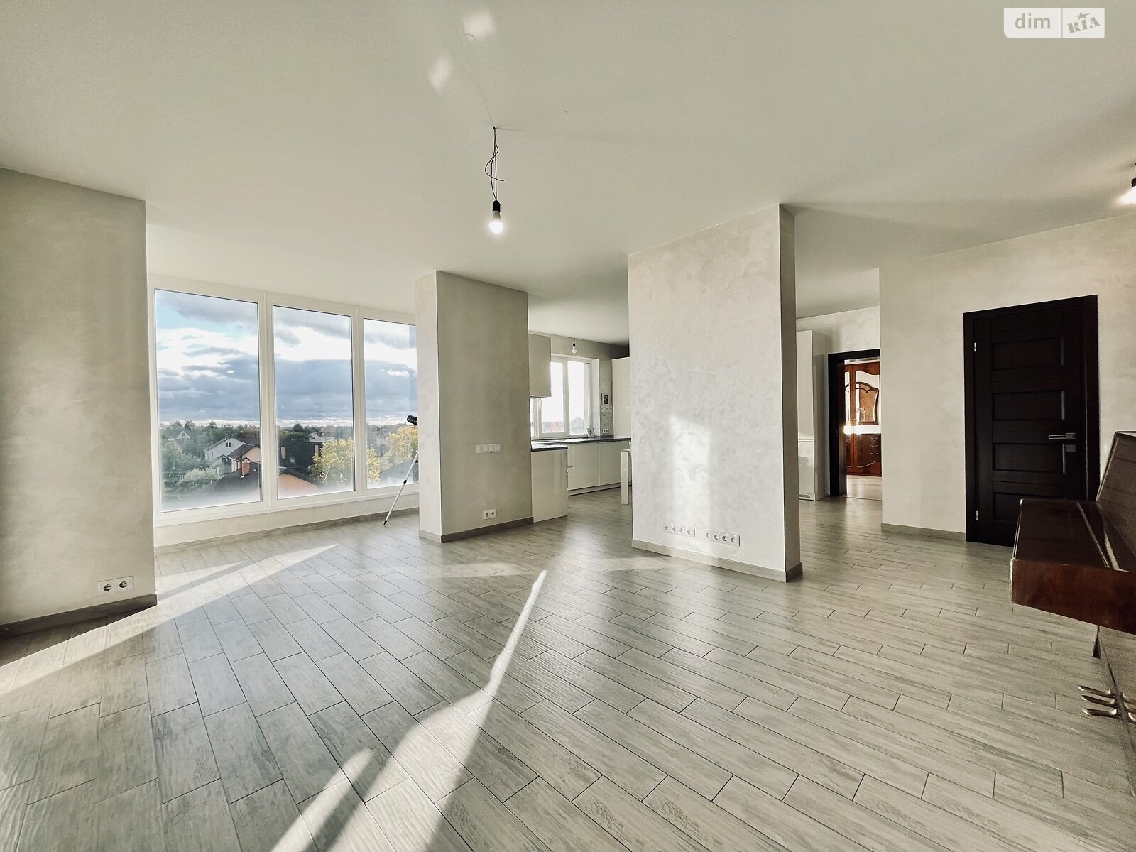 Продажа трехкомнатной квартиры в Крюковщине, на ул. Вишнёвая 17, фото 1 Продажа трехкомнатной квартиры в Крюковщине, на ул. Вишнёвая 17, фото 1