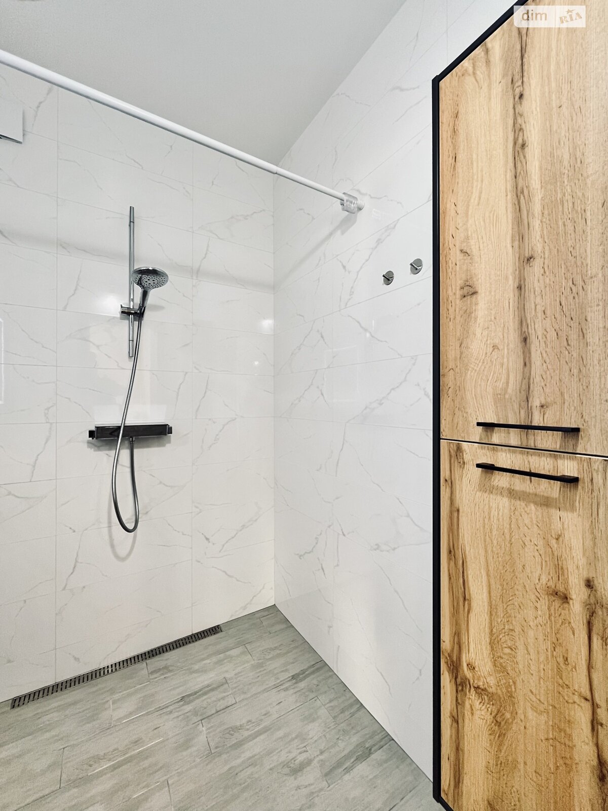 Продажа трехкомнатной квартиры в Крюковщине, на ул. Вишнёвая 17, фото 1 Продажа трехкомнатной квартиры в Крюковщине, на ул. Вишнёвая 17, фото 1