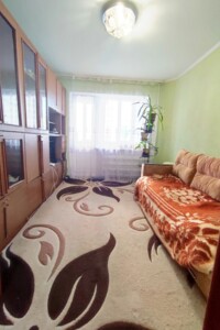 Продаж однокімнатної квартири в Квасилові, на вул. Молодіжна 38, фото 2
