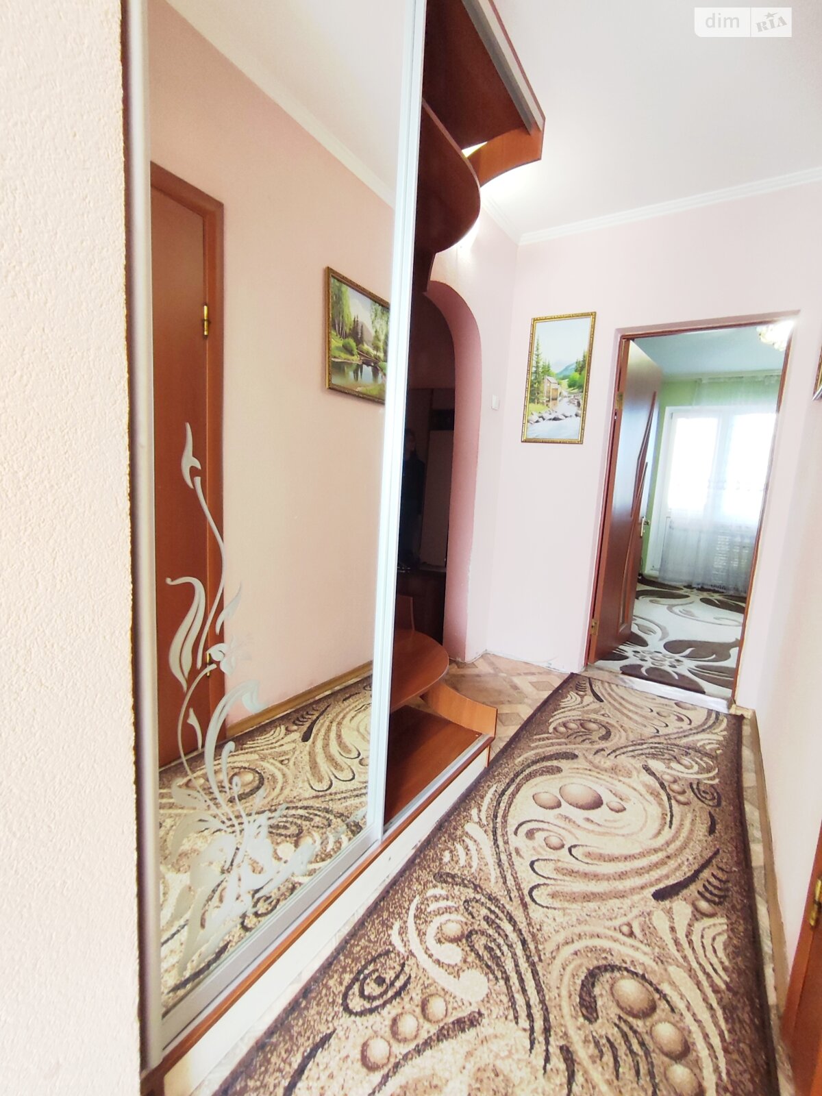 Продаж однокімнатної квартири в Квасилові, на вул. Молодіжна 38, фото 1 Продаж однокімнатної квартири в Квасилові, на вул. Молодіжна 38, фото 1