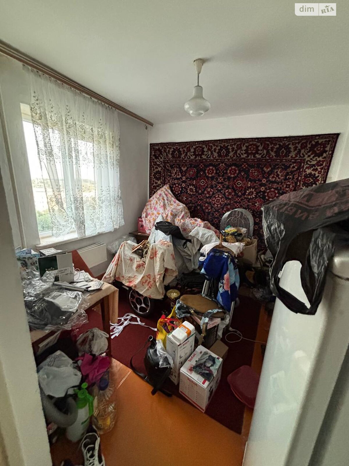 Продаж п`ятикімнатної квартири в Квасилові, на вул. Молодіжна, фото 1 Продаж п`ятикімнатної квартири в Квасилові, на вул. Молодіжна, фото 1