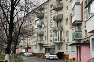 Продажа трехкомнатной квартиры в Квасилове, на ул. Молодёжная 1, фото 2