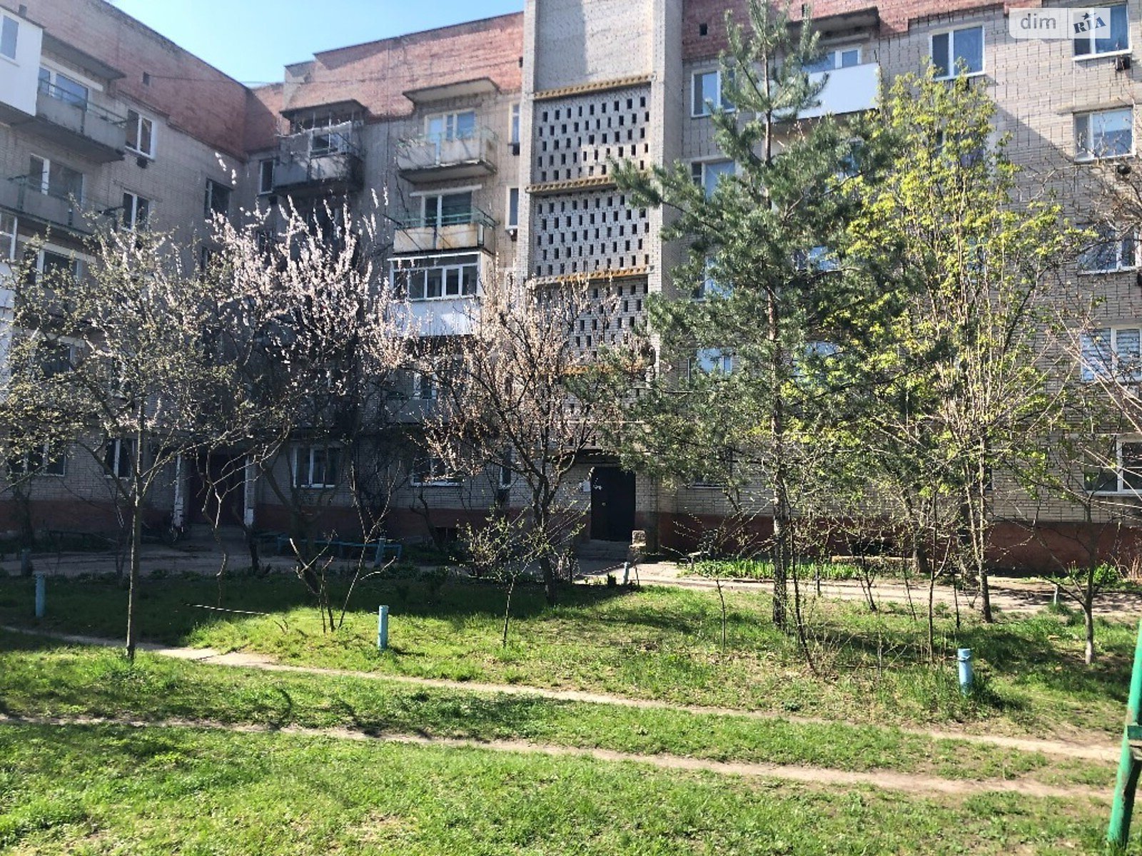 Продаж трикімнатної квартири в Лебедині, на вул. Тараса Шевченка 32А, район Лебедин фото 1