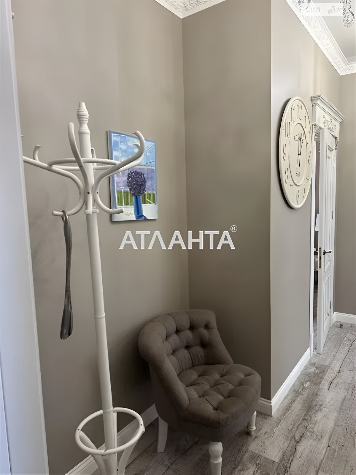 Продажа двухкомнатной квартиры в Лесках, на ул. Марсельская 72А, фото 1 Продажа двухкомнатной квартиры в Лесках, на ул. Марсельская 72А, фото 1