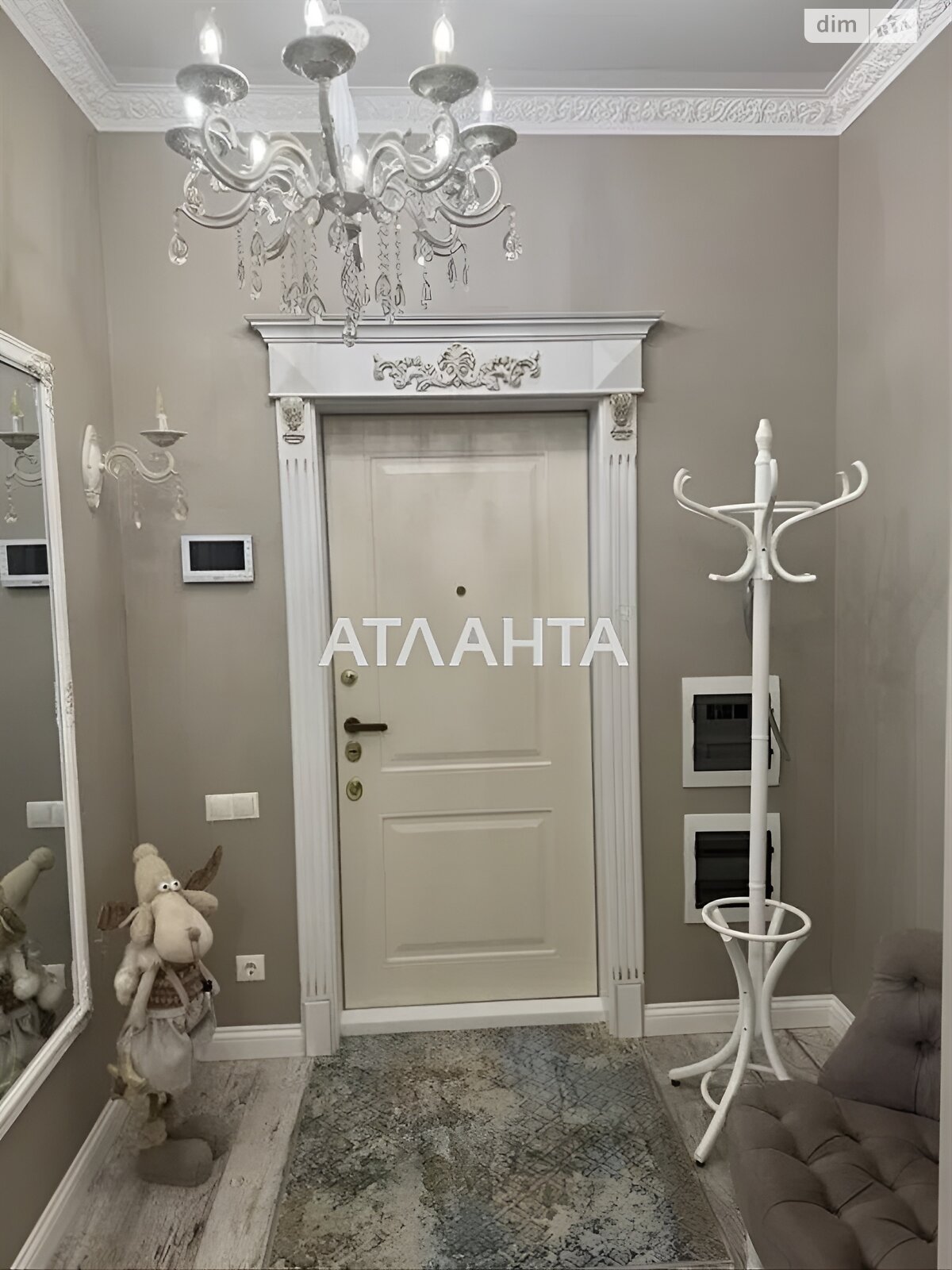 Продажа двухкомнатной квартиры в Лесках, на ул. Марсельская 72А, фото 1 Продажа двухкомнатной квартиры в Лесках, на ул. Марсельская 72А, фото 1