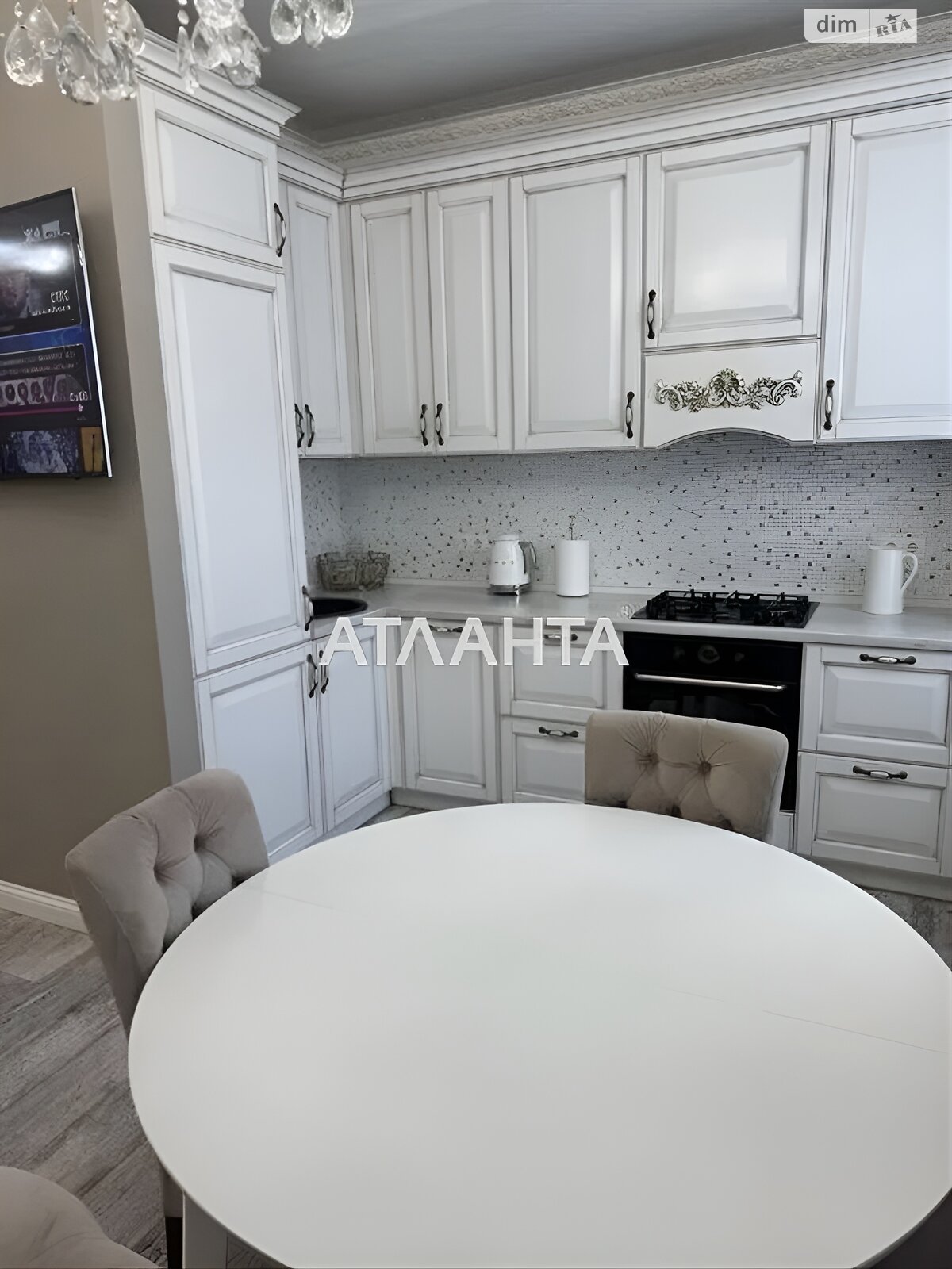 Продажа двухкомнатной квартиры в Лесках, на ул. Марсельская 72А, фото 1 Продажа двухкомнатной квартиры в Лесках, на ул. Марсельская 72А, фото 1
