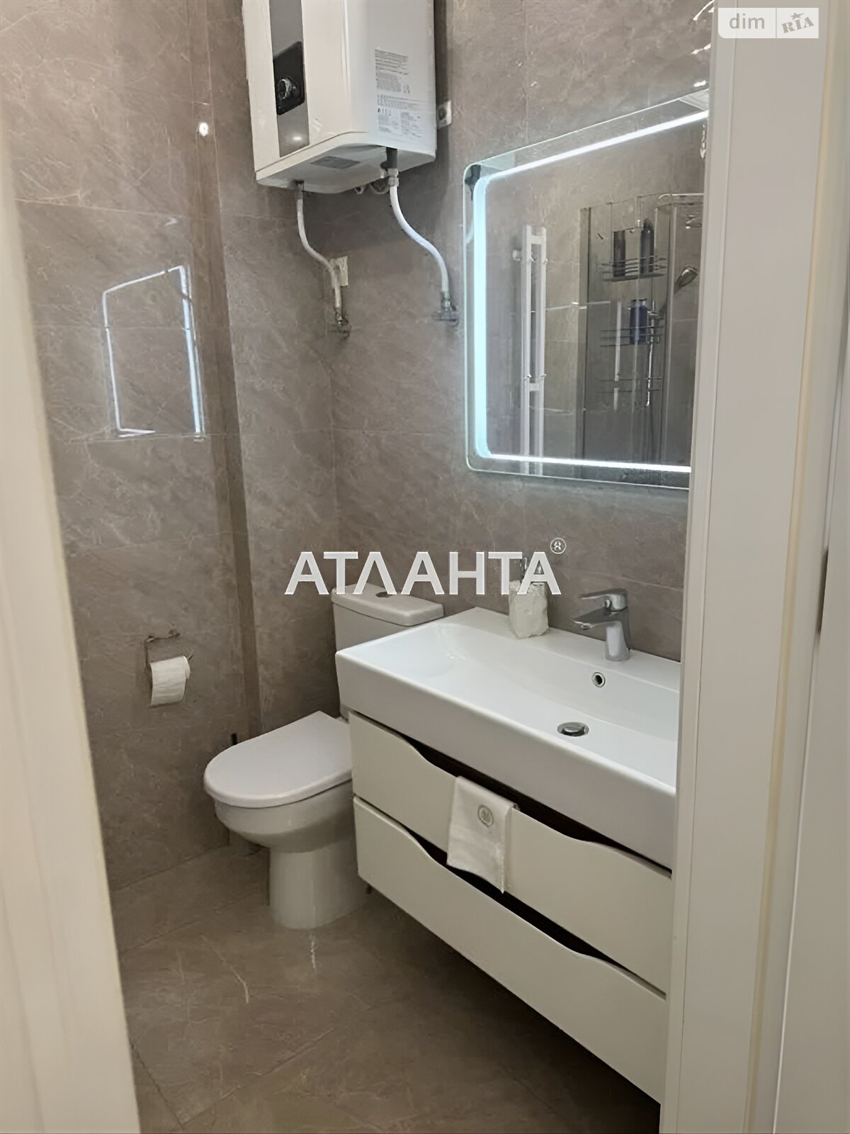Продажа двухкомнатной квартиры в Лесках, на ул. Марсельская 72А, фото 1 Продажа двухкомнатной квартиры в Лесках, на ул. Марсельская 72А, фото 1
