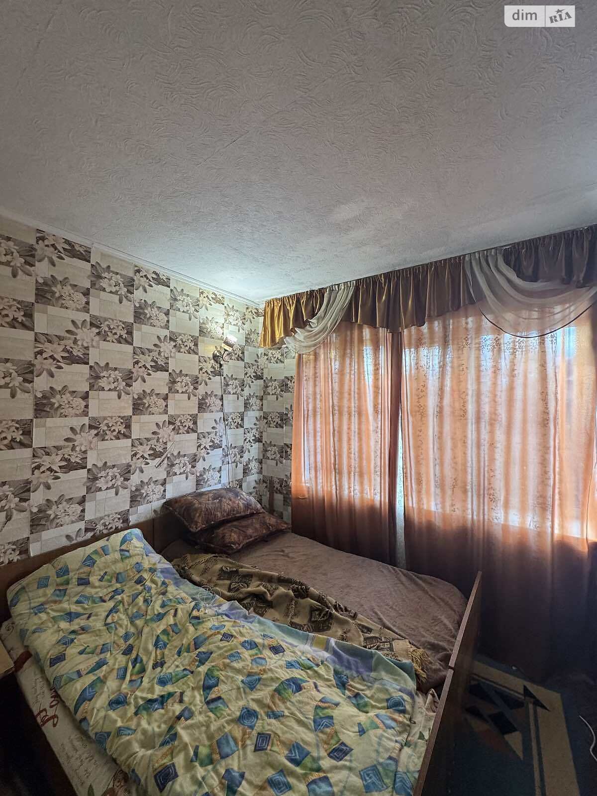 Продаж однокімнатної квартири в Летичеві, на вул. Соборна 31, район Летичів фото 1