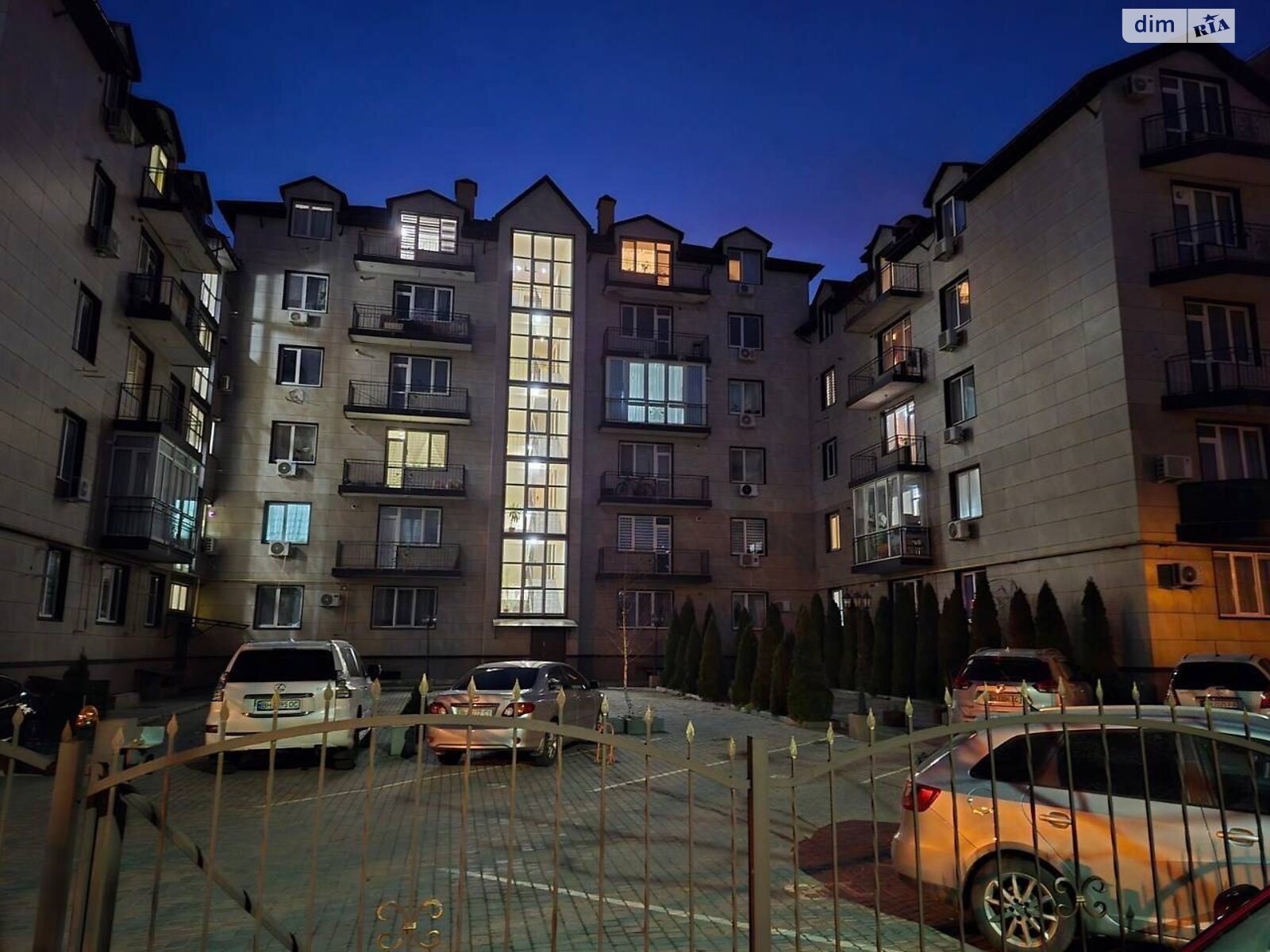 Продажа двухкомнатной квартиры в Лиманке, на ул. Институтская 52, район Червоный Хутор фото 1