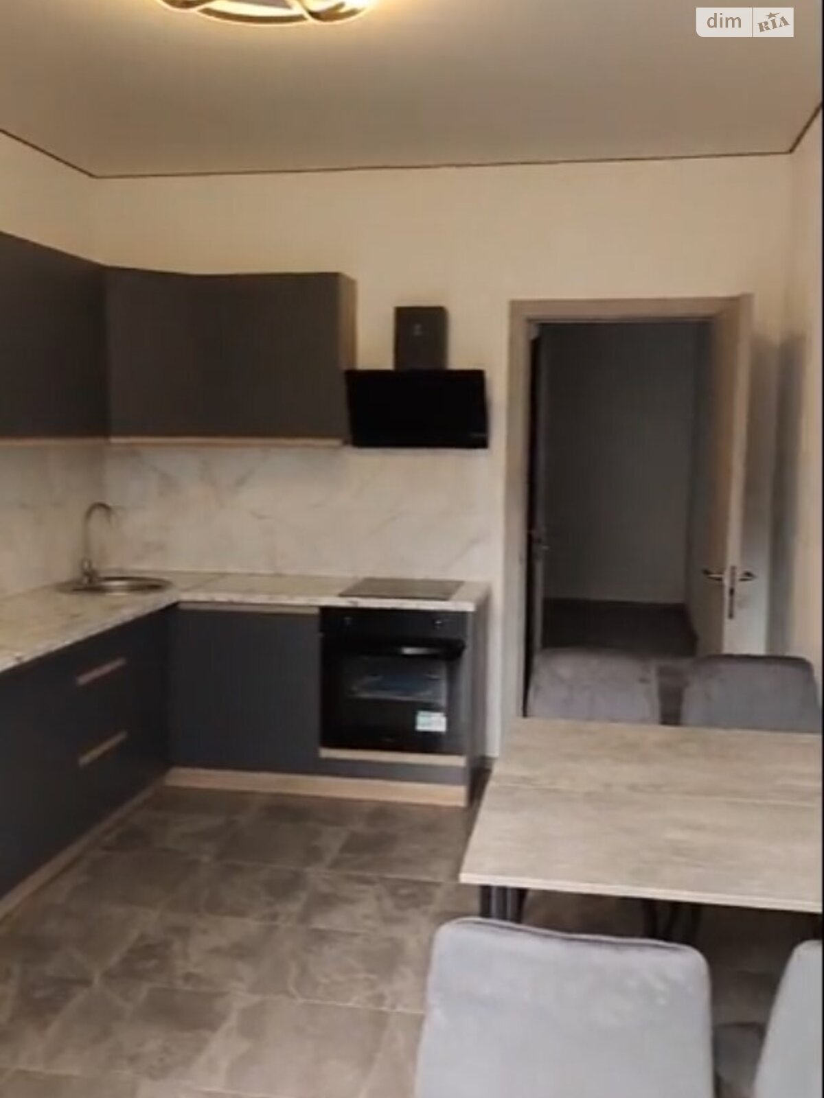 Продаж двокімнатної квартири в Лиманці, на вул. Євгена Чикаленка 95/3, фото 1 Продаж двокімнатної квартири в Лиманці, на вул. Євгена Чикаленка 95/3, фото 1