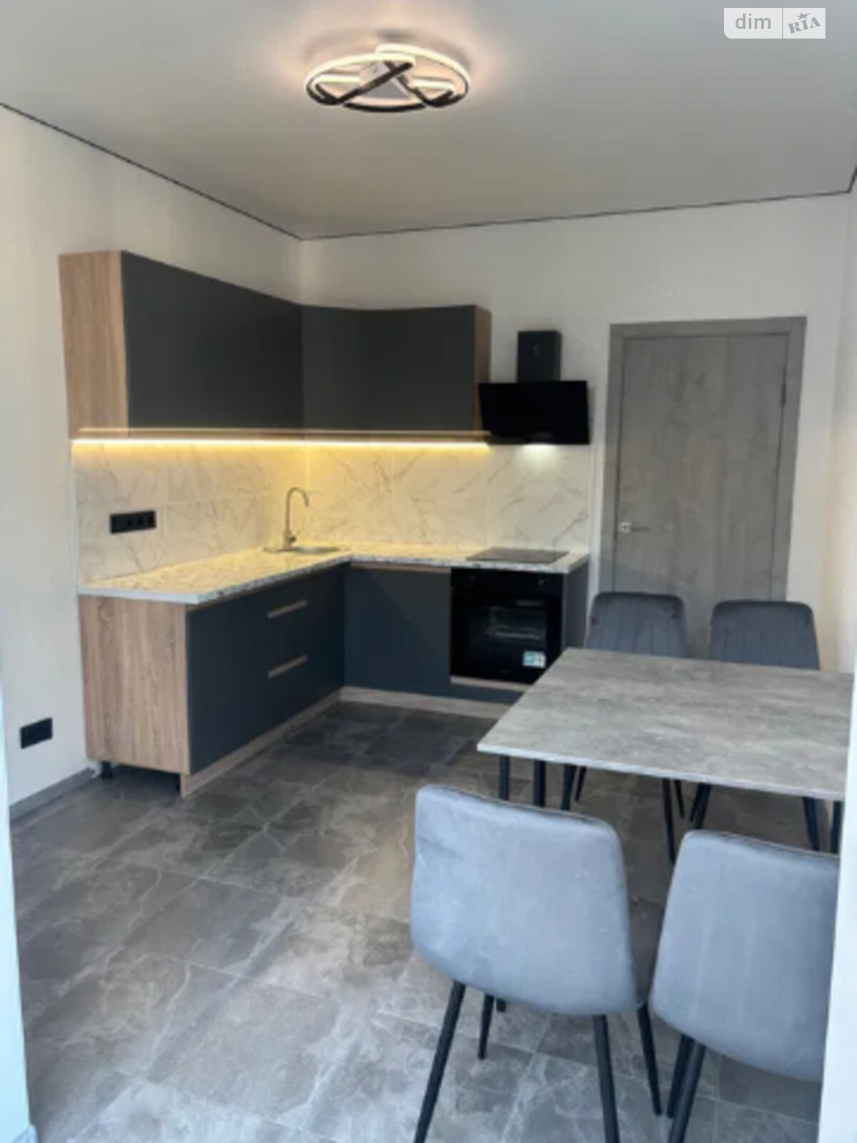 Продаж двокімнатної квартири в Лиманці, на вул. Євгена Чикаленка 95/3, фото 1 Продаж двокімнатної квартири в Лиманці, на вул. Євгена Чикаленка 95/3, фото 1