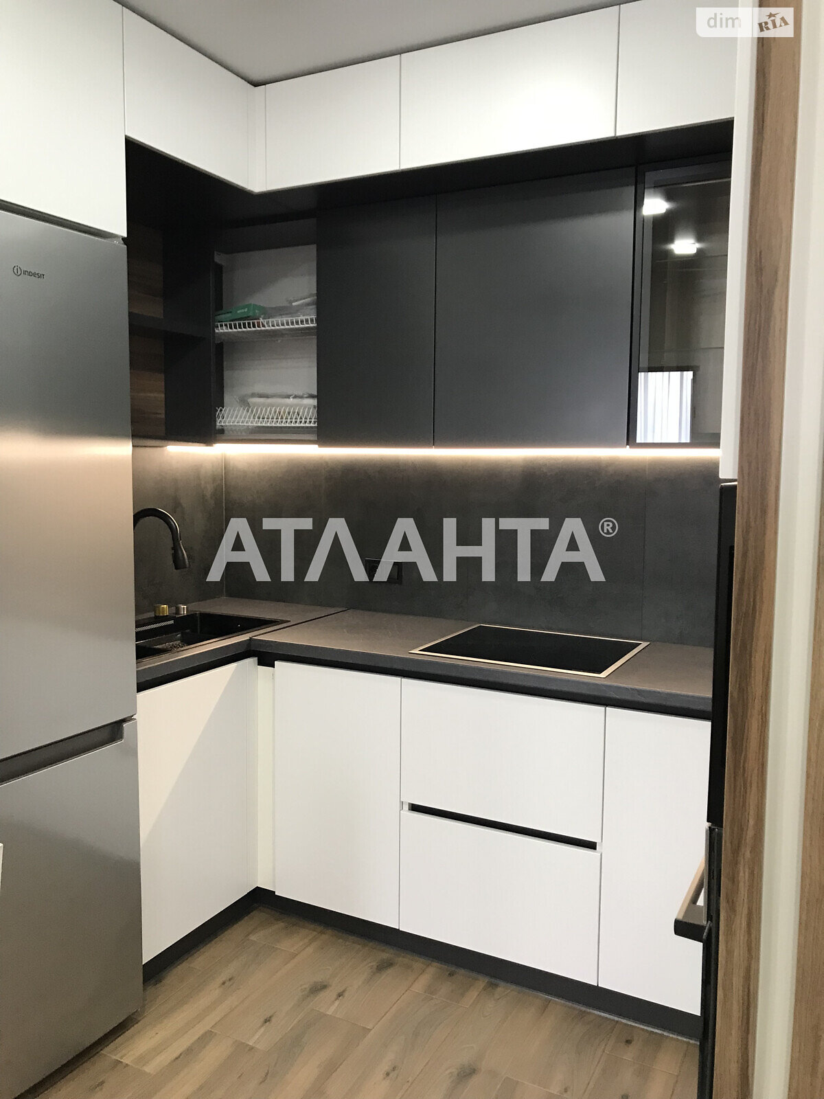 Продаж двокімнатної квартири в Лиманці, на вул. Перлинна, фото 1 Продаж двокімнатної квартири в Лиманці, на вул. Перлинна, фото 1