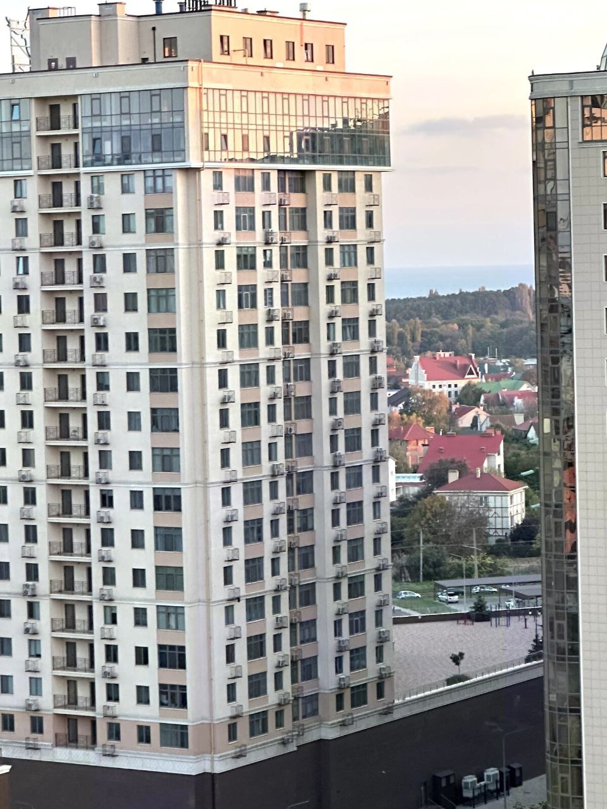 Продажа двухкомнатной квартиры в Лиманке, на ул. Жемчужная 1Б, фото 1 Продажа двухкомнатной квартиры в Лиманке, на ул. Жемчужная 1Б, фото 1