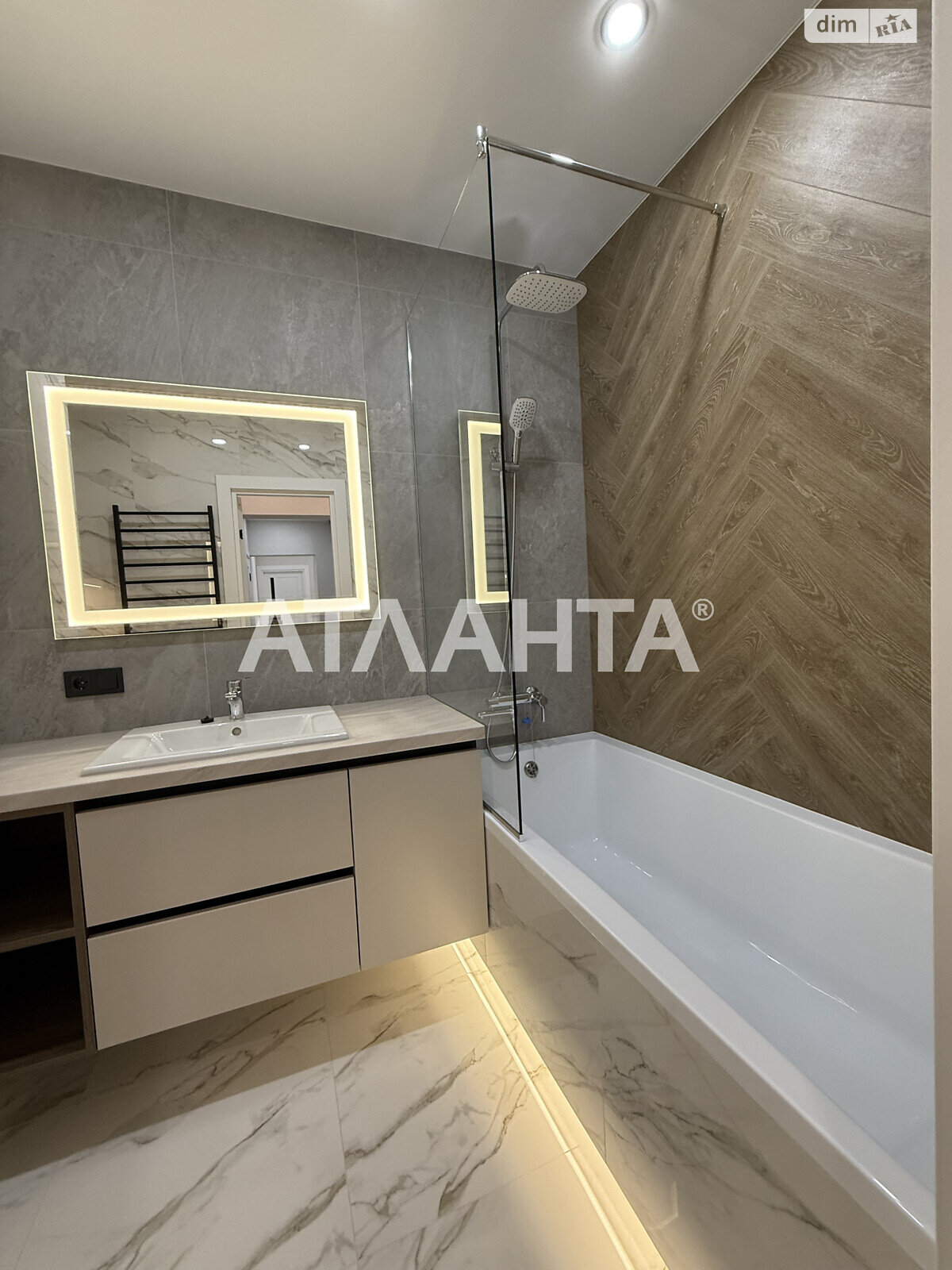 Продажа трехкомнатной квартиры в Лиманке, на ул. Жемчужная, фото 1 Продажа трехкомнатной квартиры в Лиманке, на ул. Жемчужная, фото 1