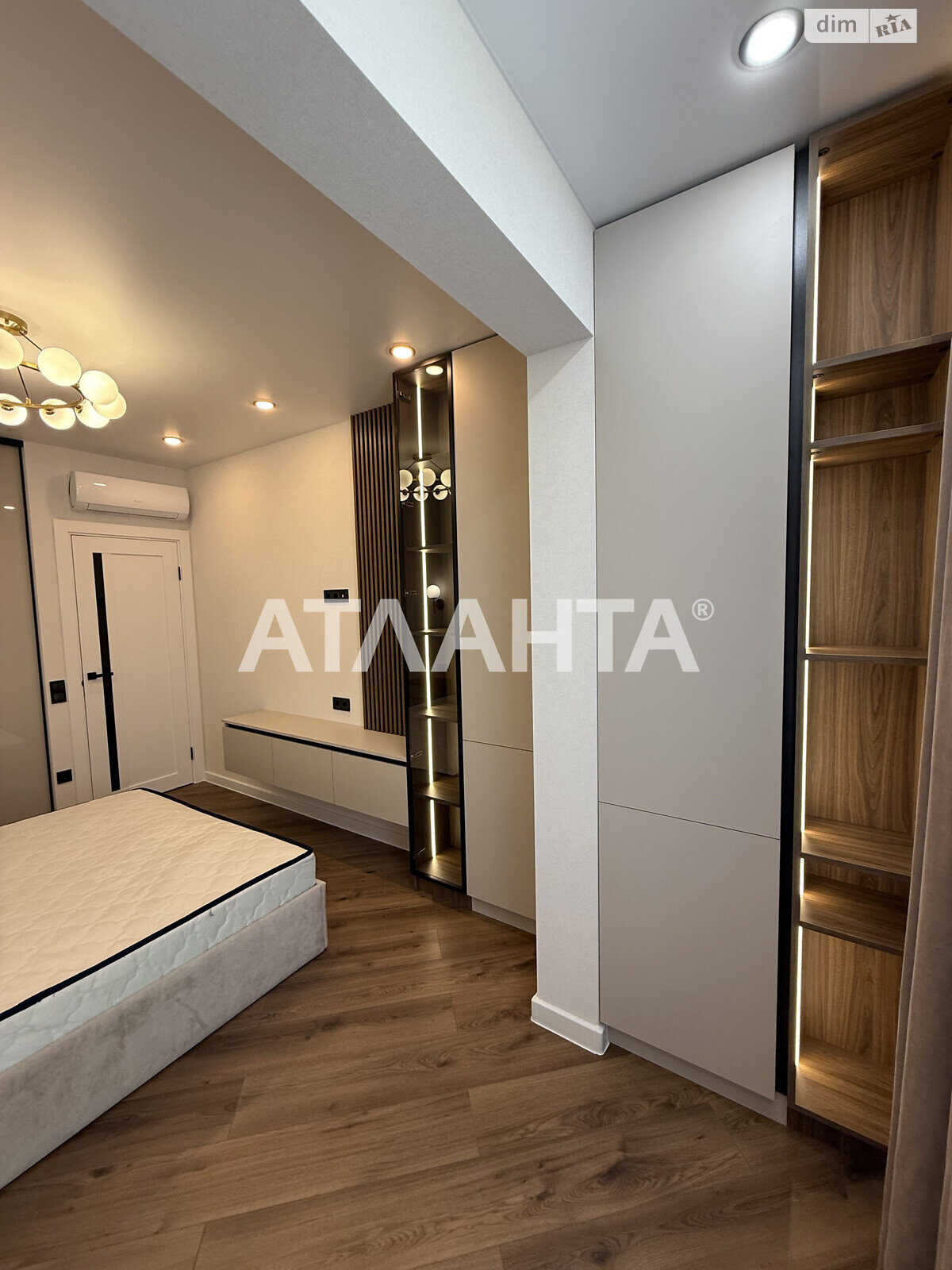 Продажа трехкомнатной квартиры в Лиманке, на ул. Жемчужная, фото 1 Продажа трехкомнатной квартиры в Лиманке, на ул. Жемчужная, фото 1