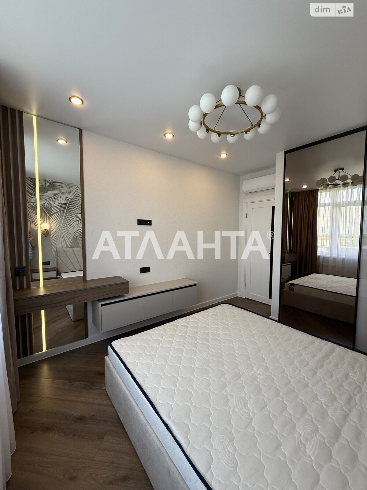Продажа трехкомнатной квартиры в Лиманке, на ул. Жемчужная, фото 1 Продажа трехкомнатной квартиры в Лиманке, на ул. Жемчужная, фото 1