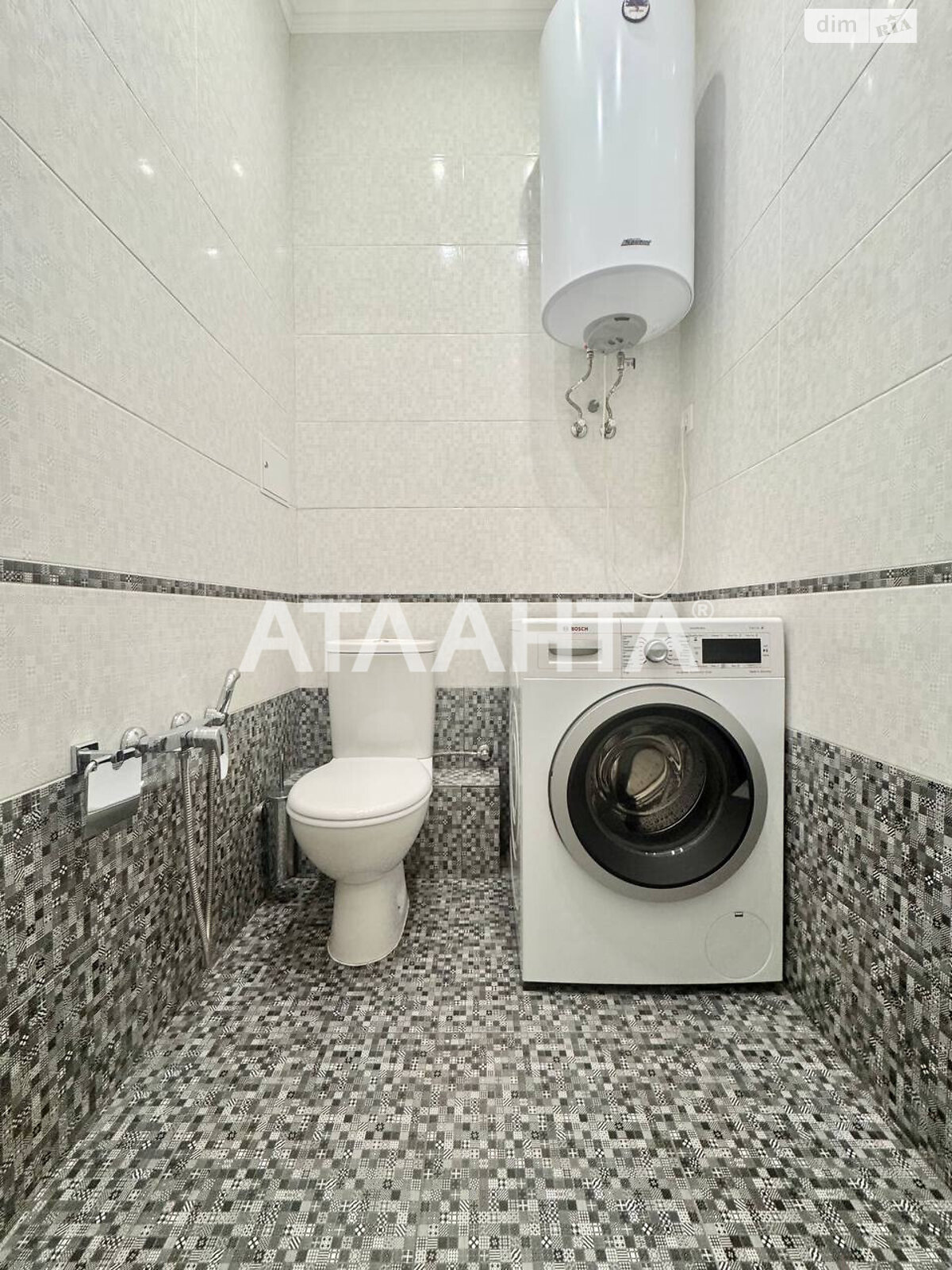 Продажа трехкомнатной квартиры в Лиманке, на ул. Жемчужная, фото 1 Продажа трехкомнатной квартиры в Лиманке, на ул. Жемчужная, фото 1