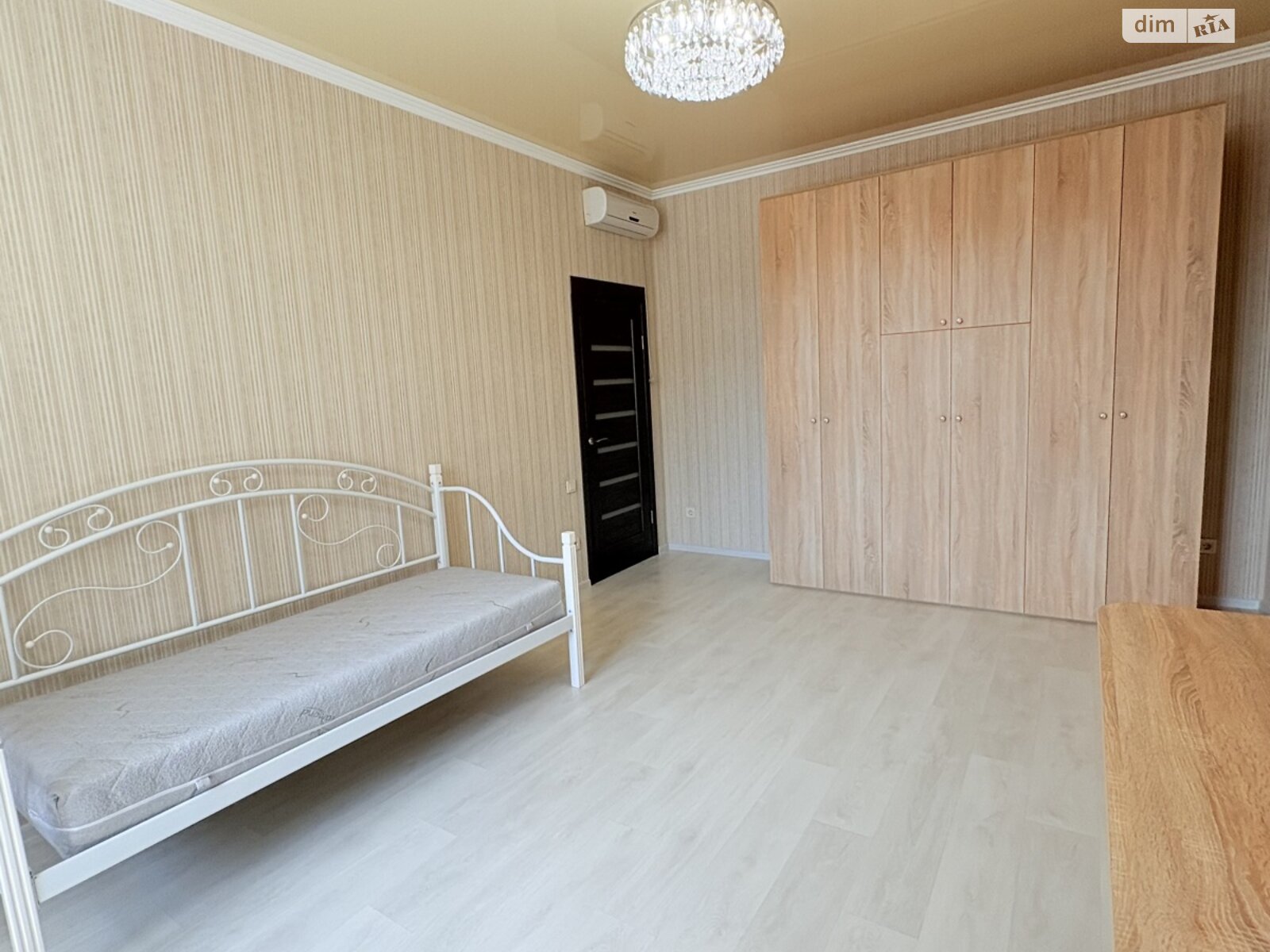 Продаж двокімнатної квартири в Лиманці, на вул. Перлинна, фото 1 Продаж двокімнатної квартири в Лиманці, на вул. Перлинна, фото 1